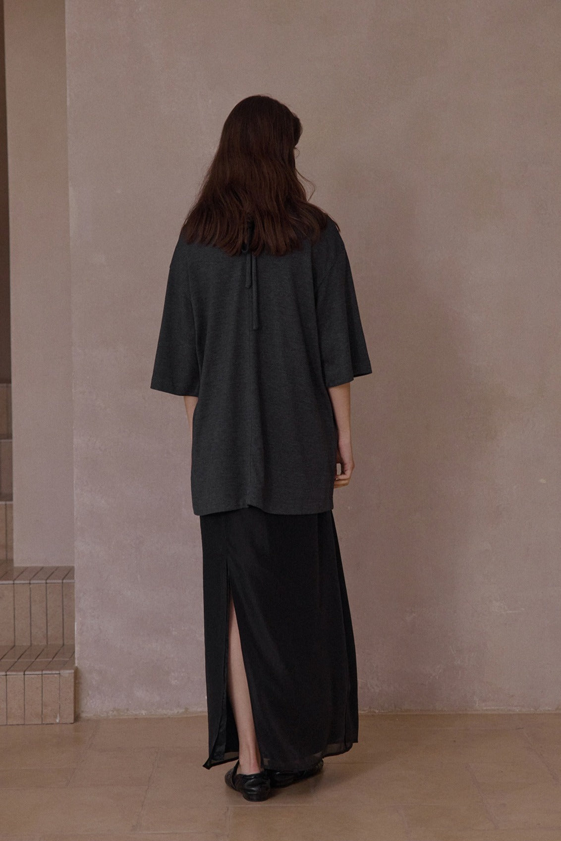 Relaxed-fit back split loose T-shirt | 5 color