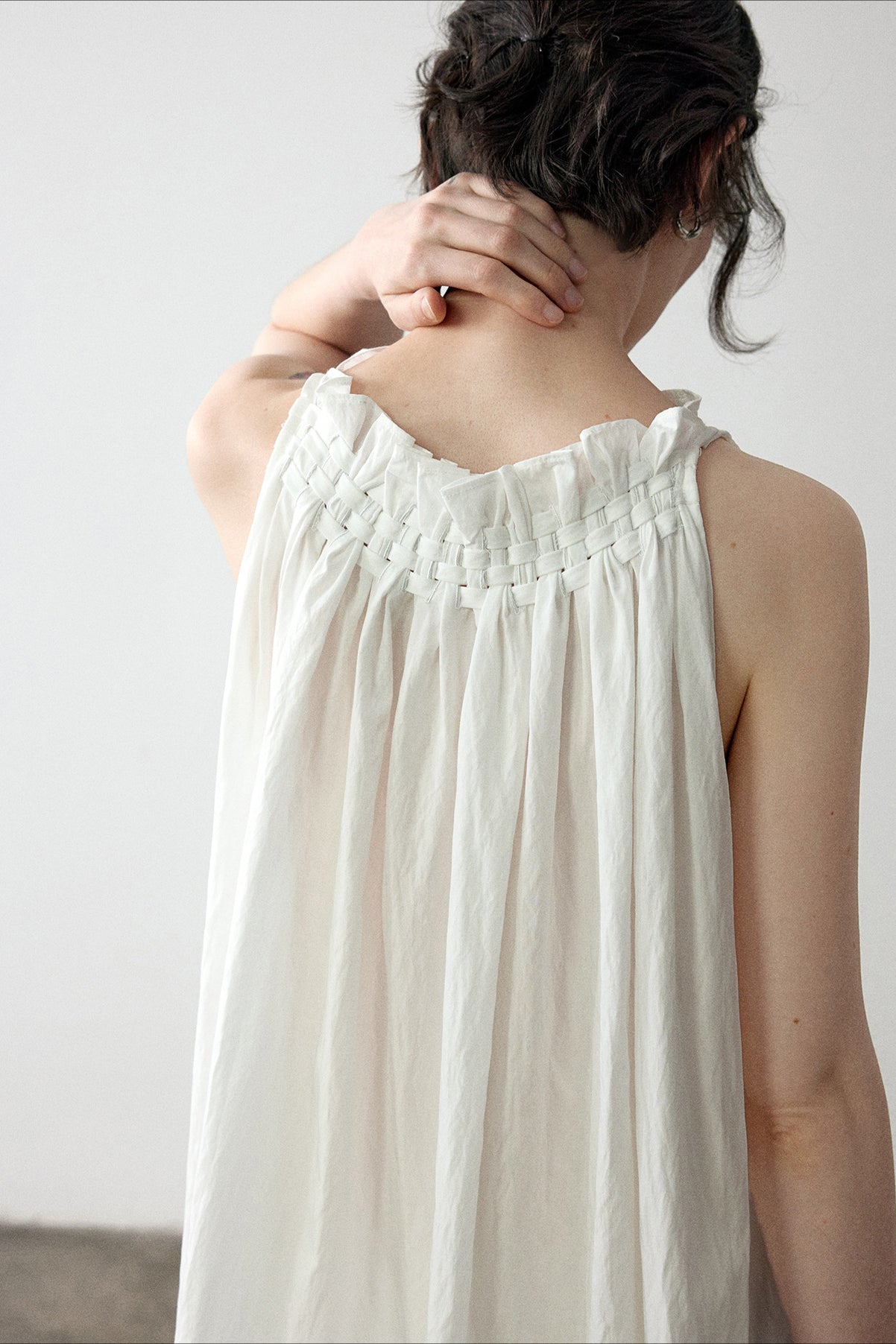 Viscose blend hand-crafted peplum neck vest | 4 color