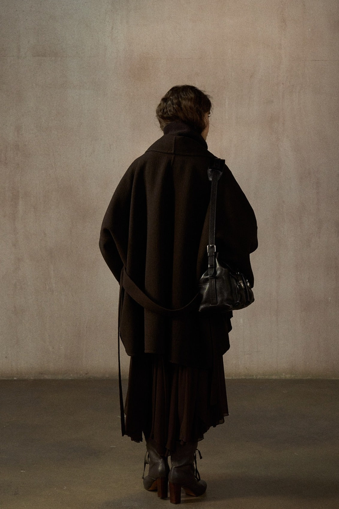 Wool blend loose-fit batwing silhouette jacket | 2 color