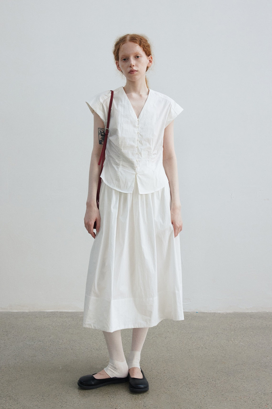 Cotton blend frying sleeve V-neck shirt | 4 color