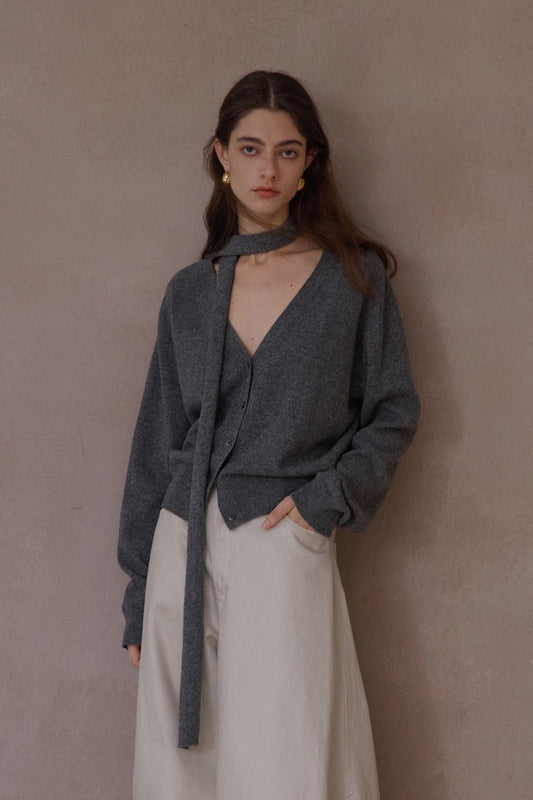 100% wool loose fit V-neck cardigan with a tie | 8 color