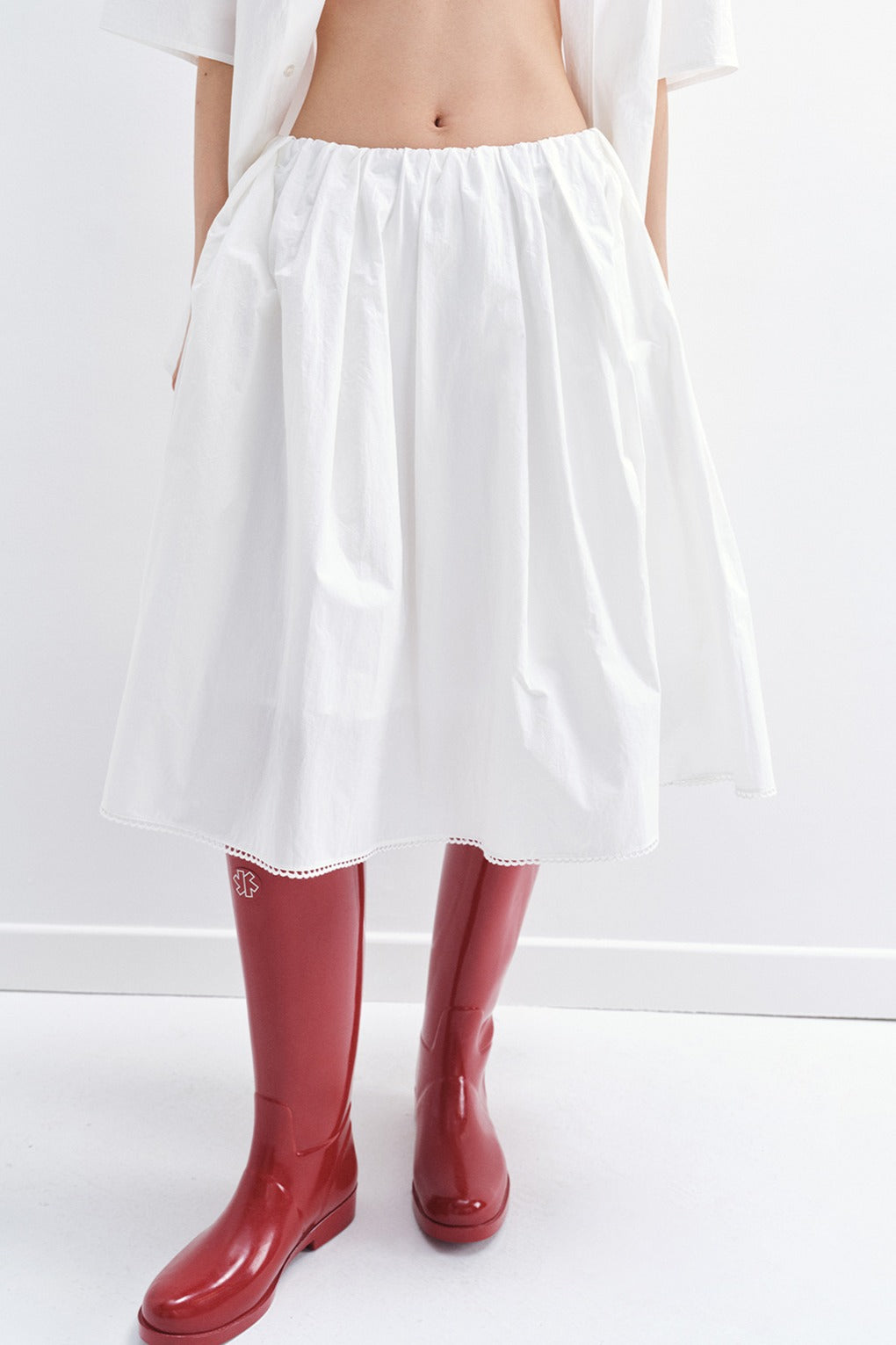 Textured cotton midi skirt with lace trim | 4 color