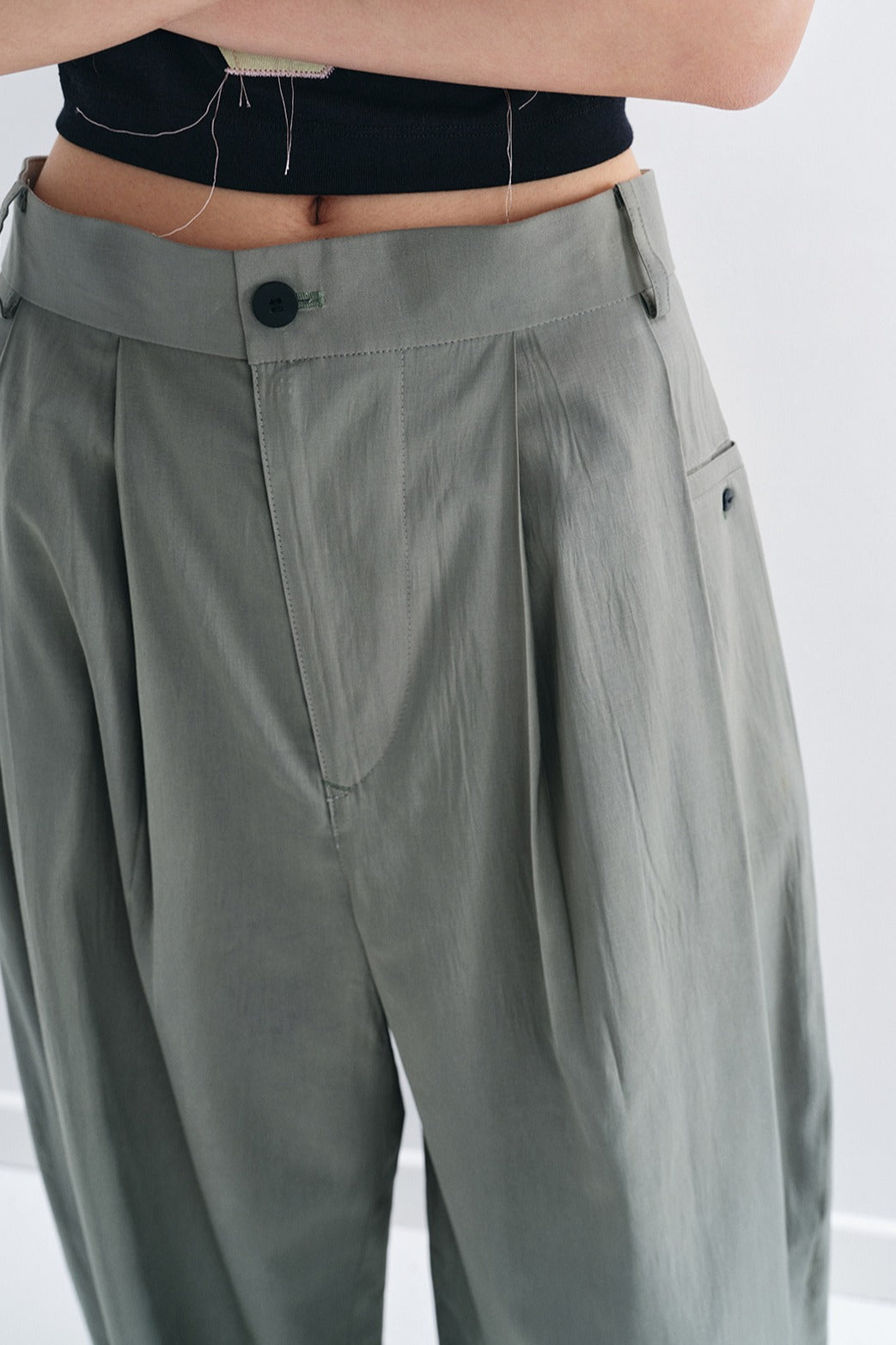Viscose blend cool feel banana-shape loose pants | 4 color