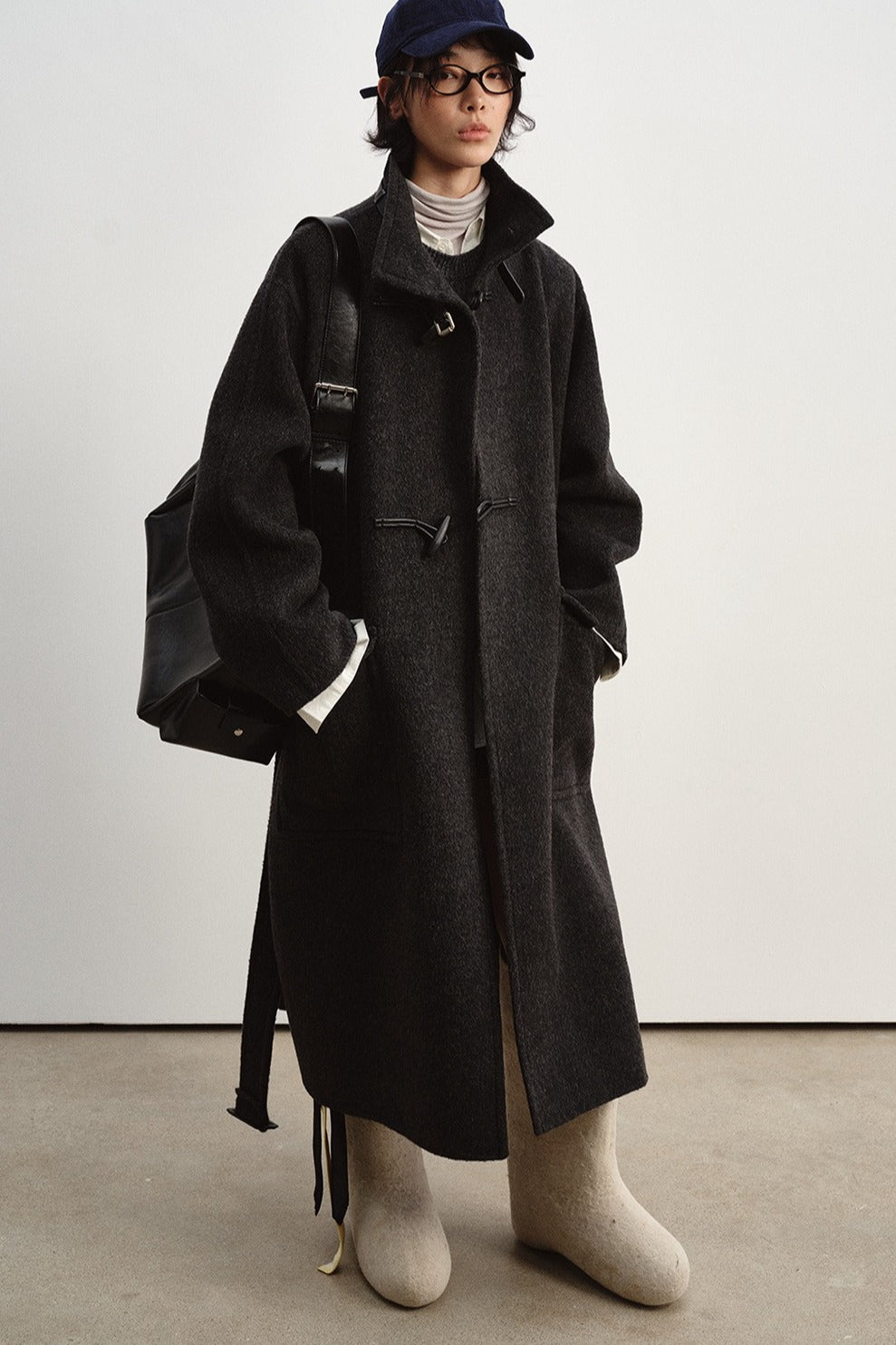 100% wool sharp structured horn buttons coat | 2 color