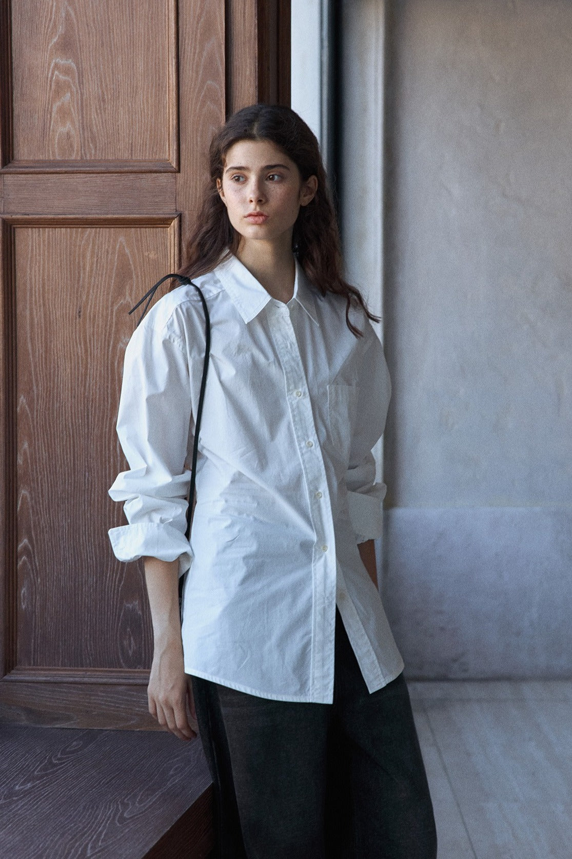 100% cotton waist cinch wide placket shirt
