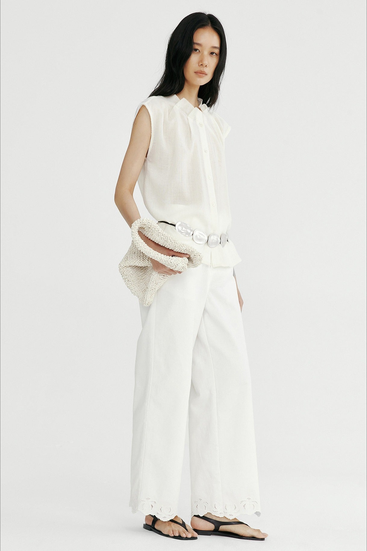 Cotton straight-leg scalloped cutouts hem jeans