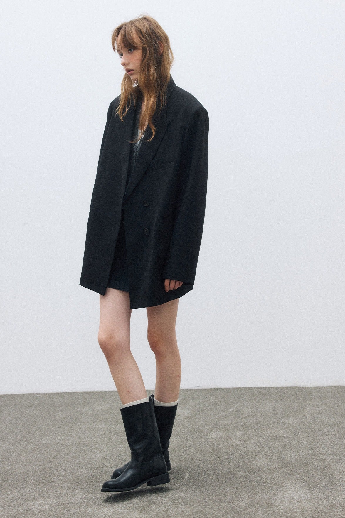 Mid-length peaked-lapel loose suit jacket | 2 color