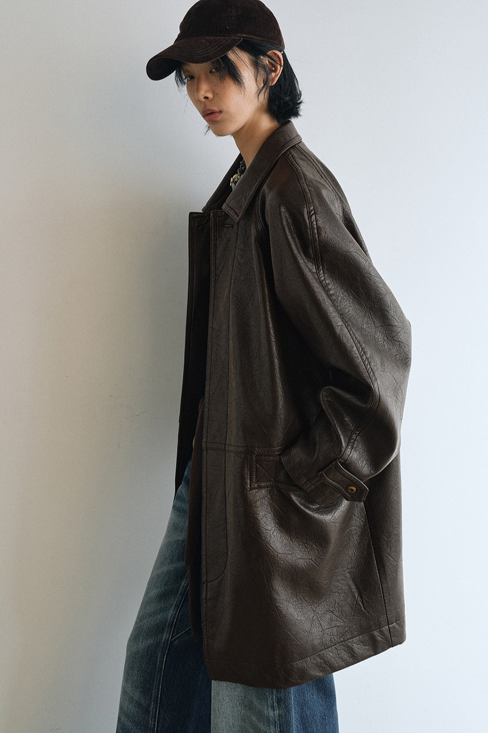 Mid-length cracked finish matte PU jacket | 2 color