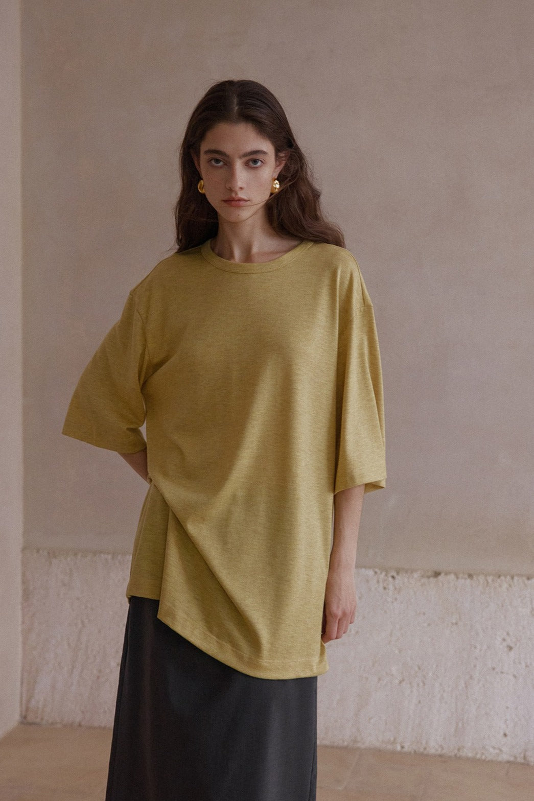 Relaxed-fit back split loose T-shirt | 5 color