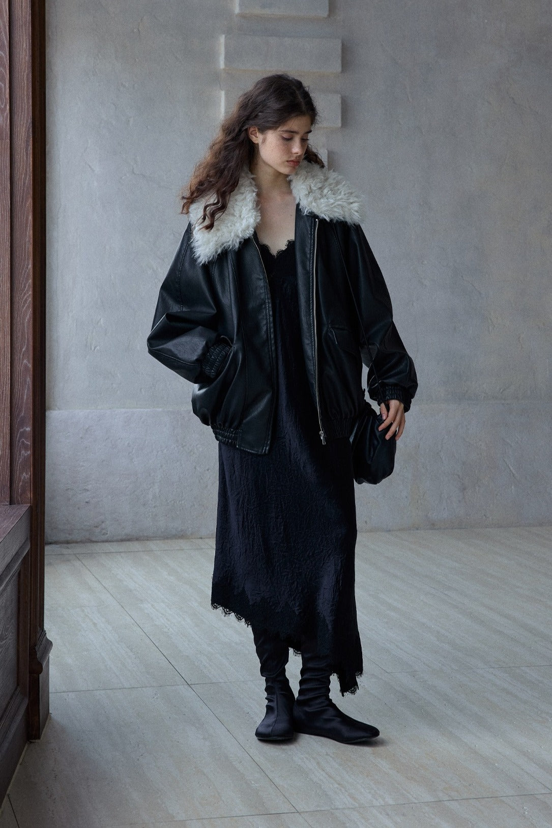 Cozy and chic detachable collar wool-filled PU jacket | 2 color