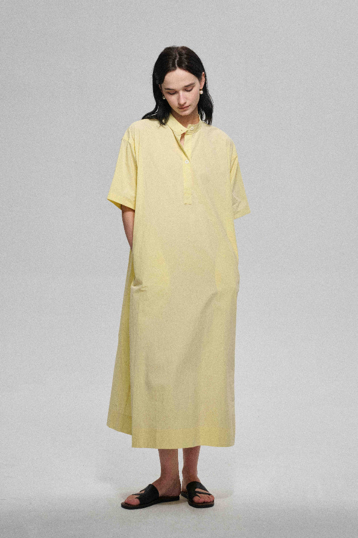 Robe simple texturée en coton coupe ample