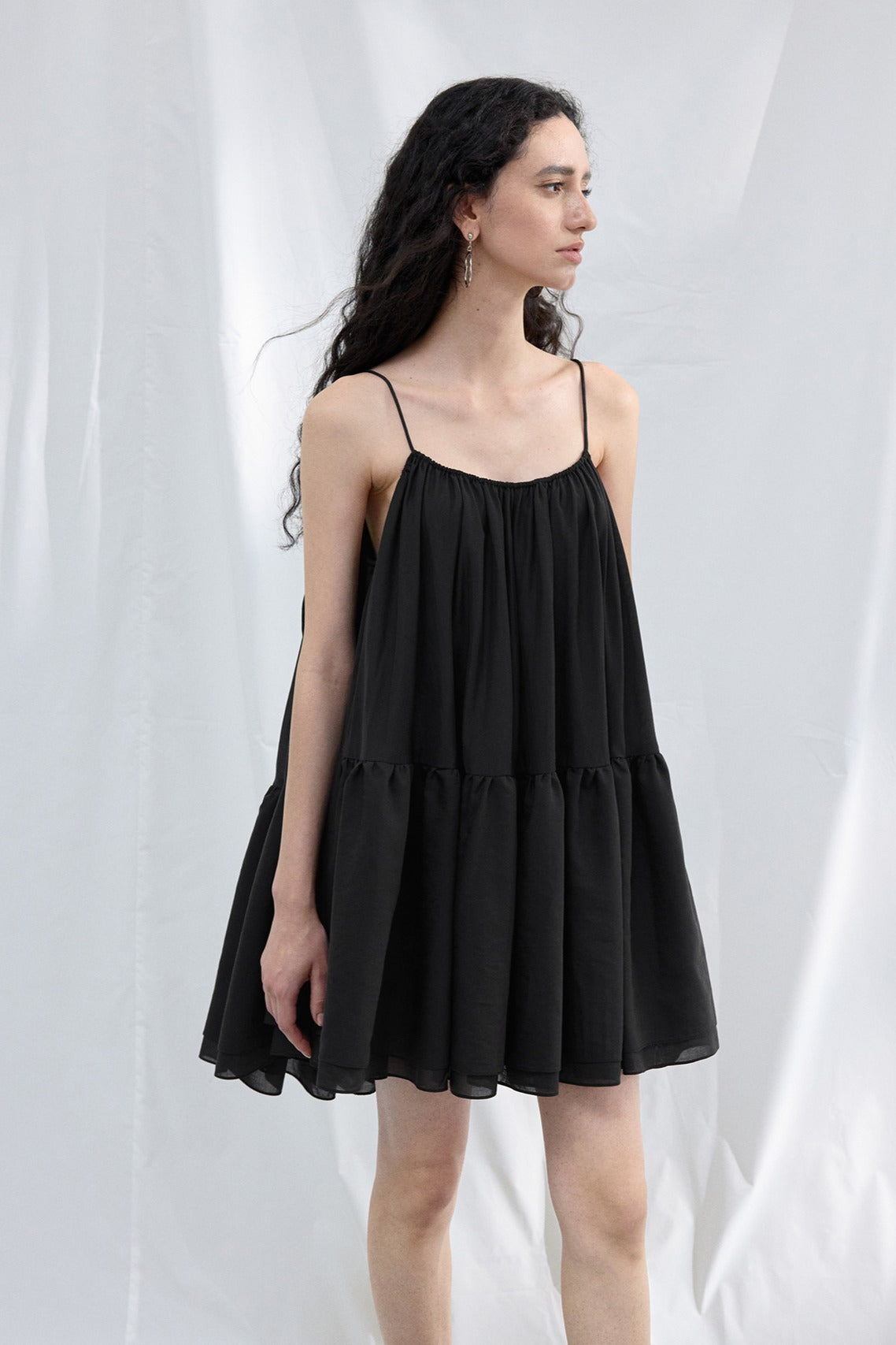 Lyocell blend voluminous asymmetrical hem dress | 4 color