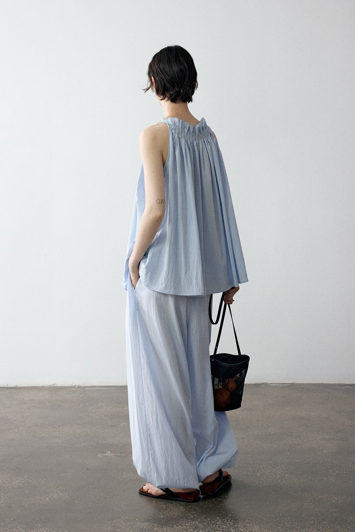 Viscose blend hand-crafted peplum neck vest | 4 color