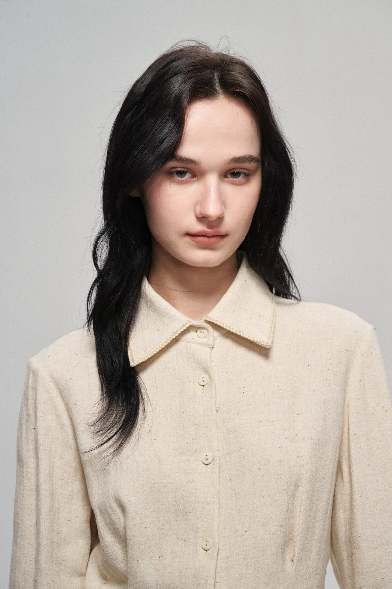 Camisa con detalles suaves y transpirables en mezcla de lino