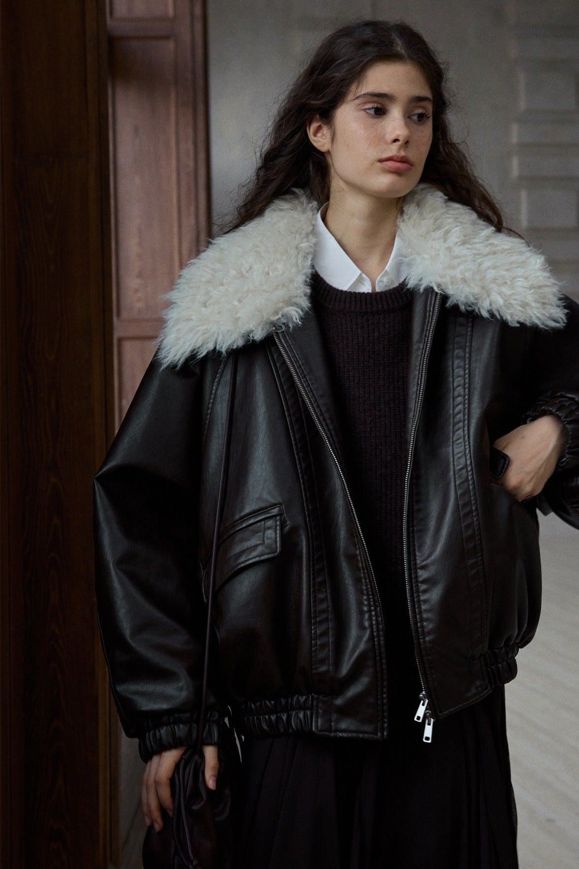 Cozy and chic detachable collar wool-filled PU jacket | 2 color