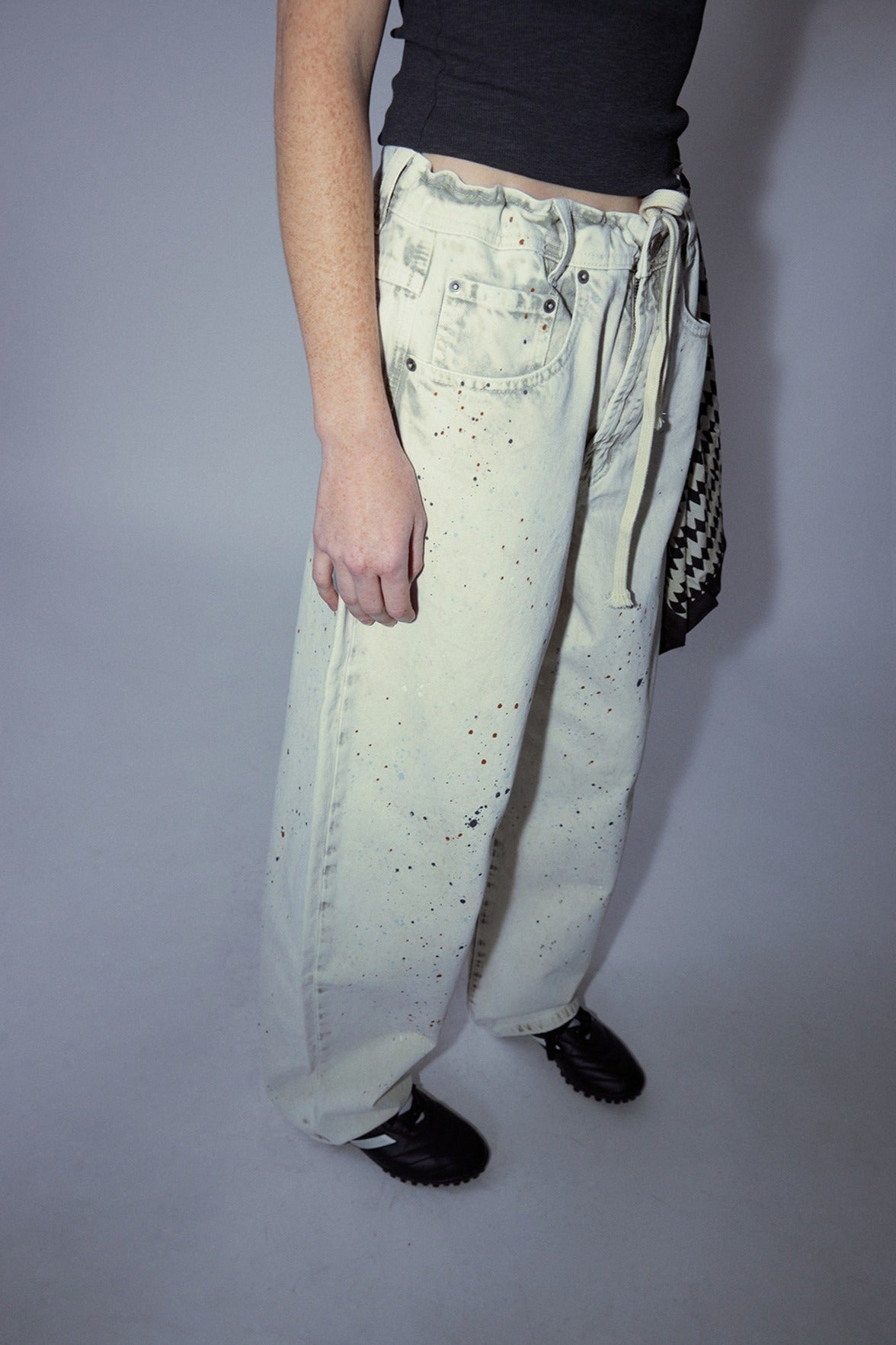 Banana-leg silhouette loose jeans | 2 color