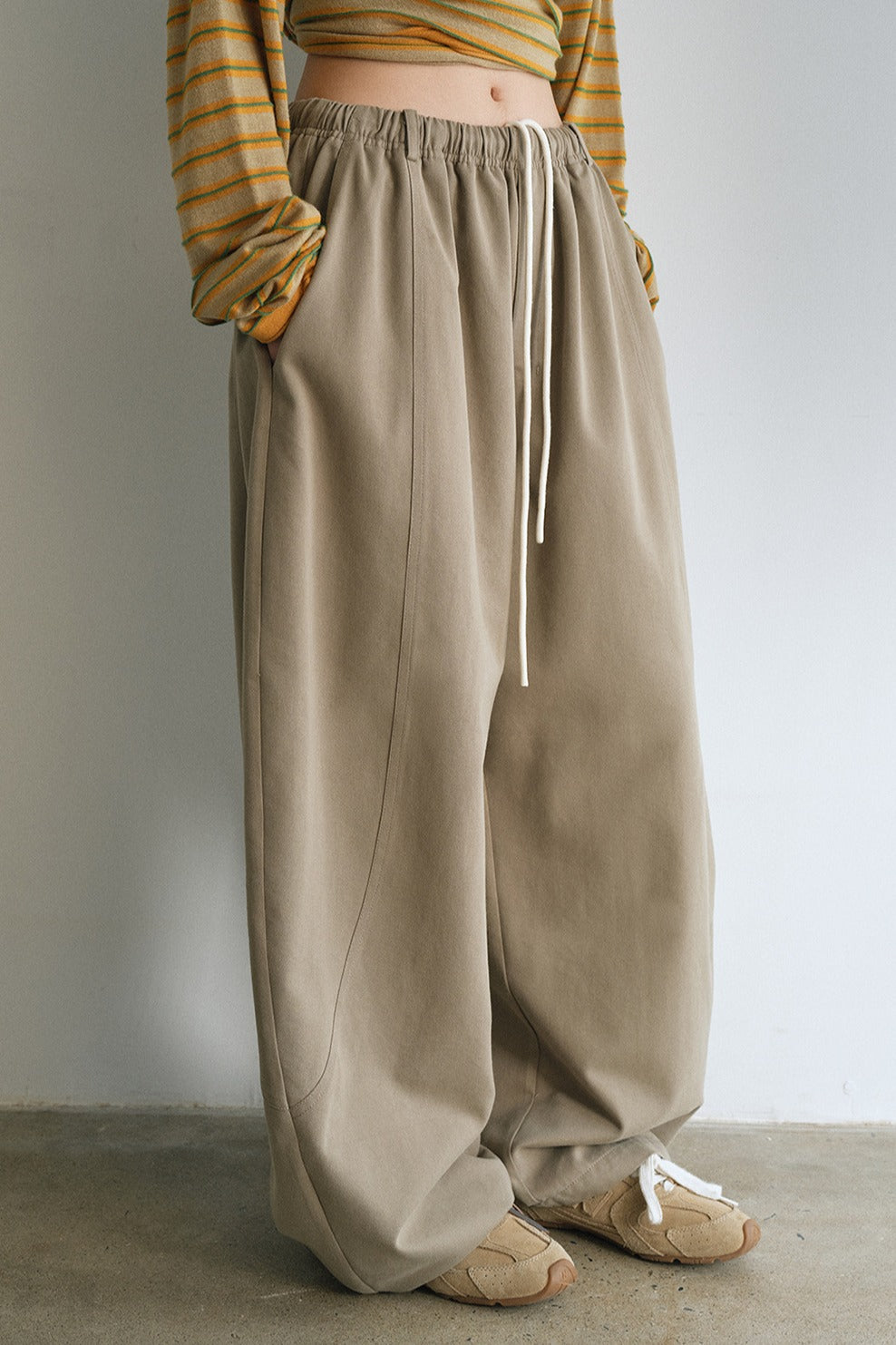 Cotton blend ultra-relaxed patchwork banana silhouette pants | 5 color