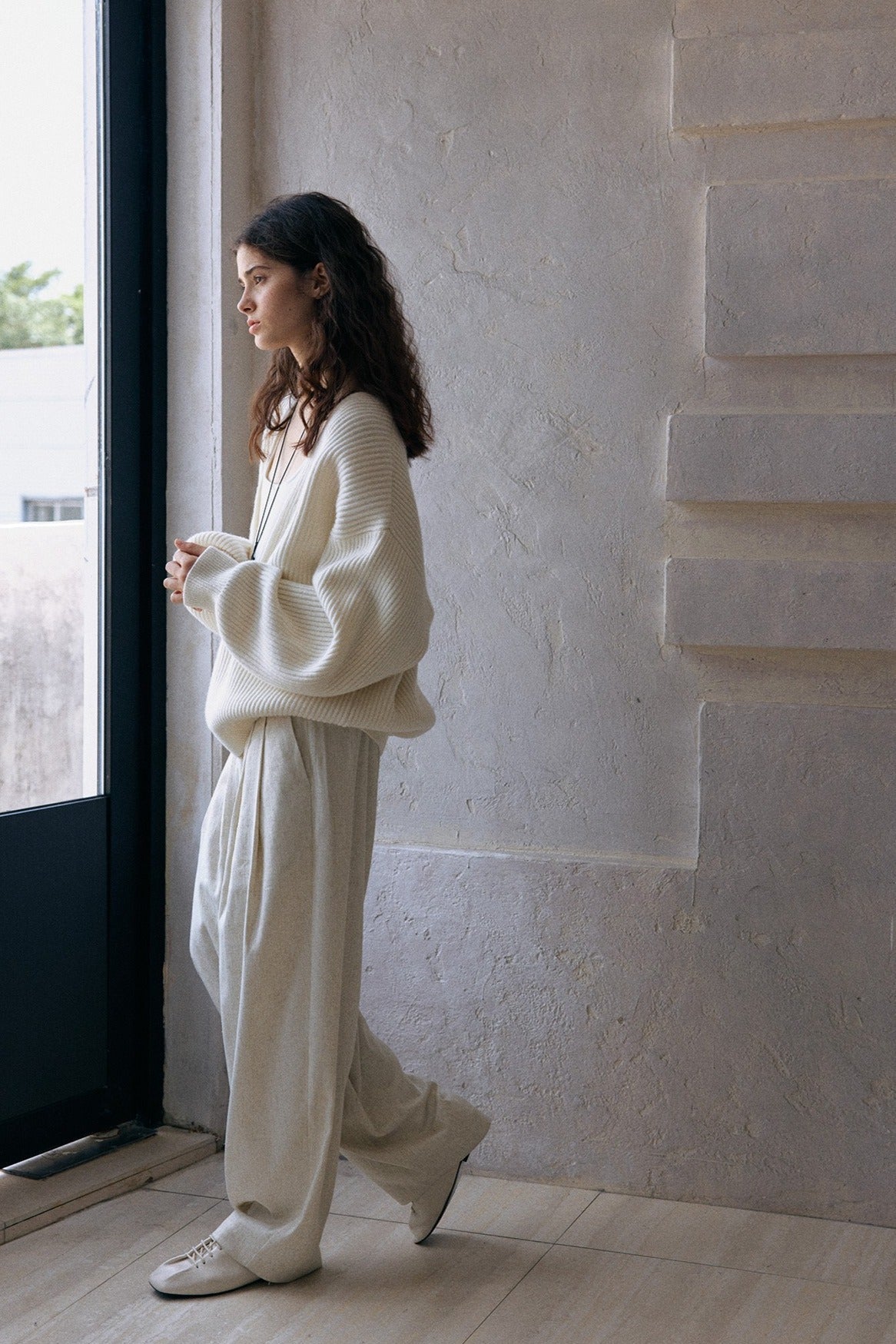 Relaxed fit good drape casual pants
