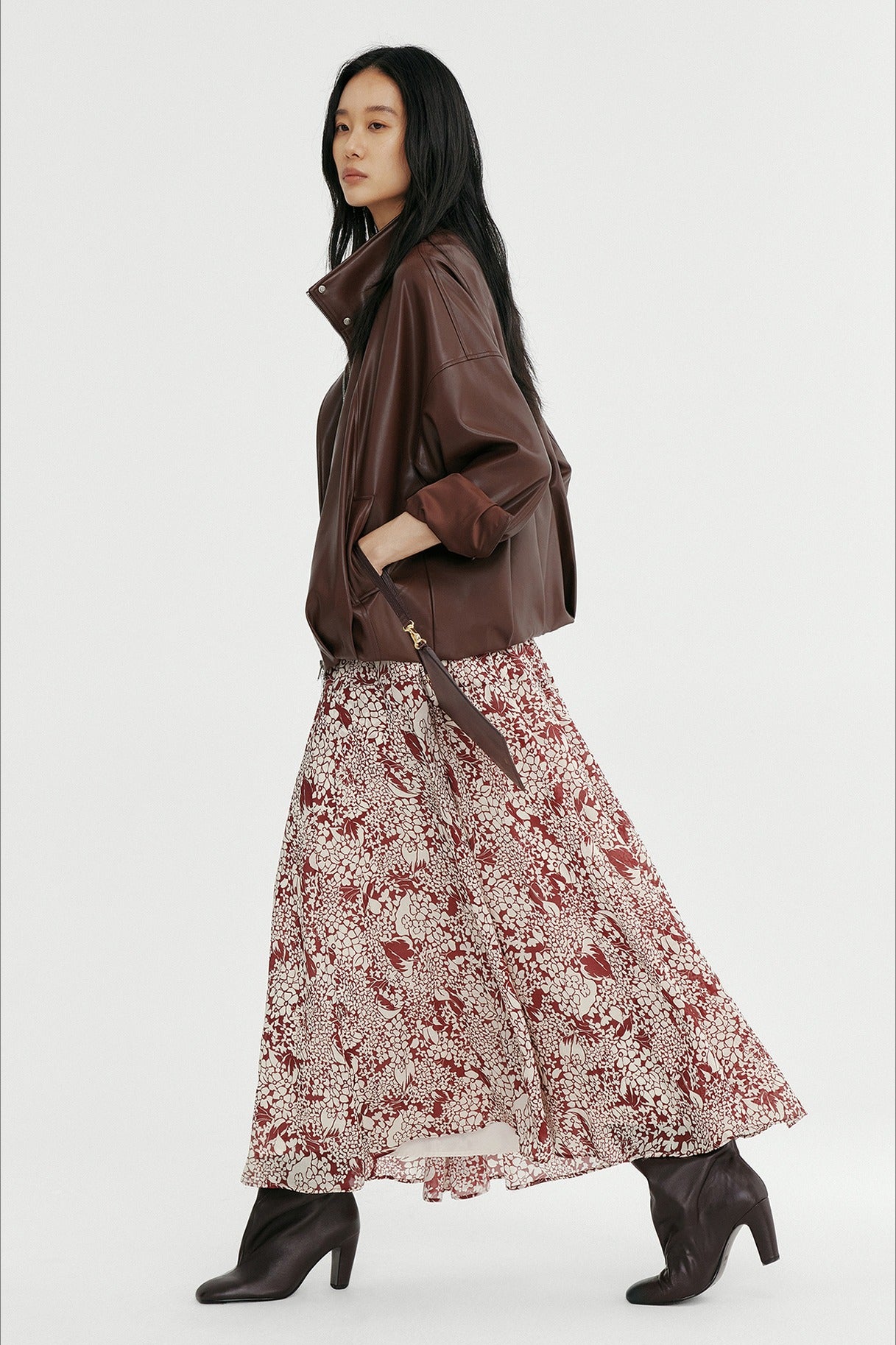 Matte-finish cropped PU jacket | 2 color