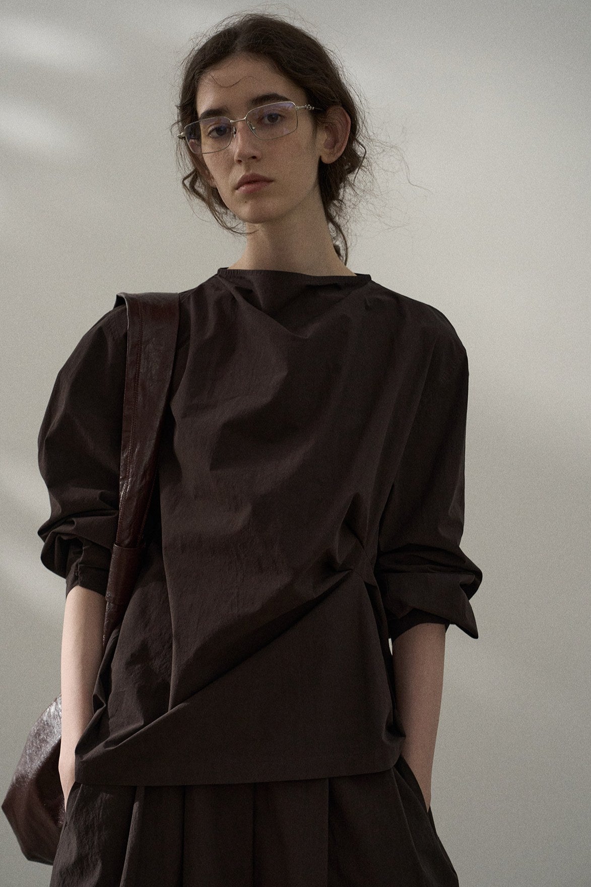 "Ohmi Bleach" cotton twist waist blouse| 3 color