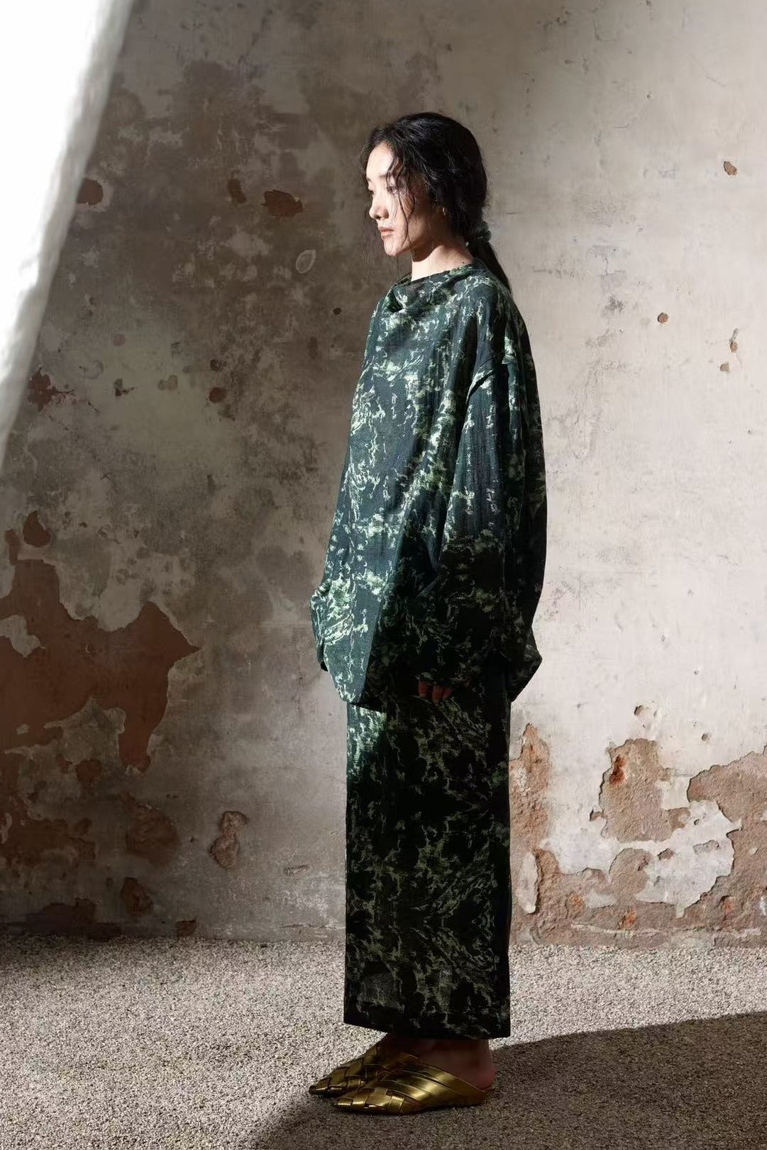 Lyocell blend romantic leaf print shirt | 2 color