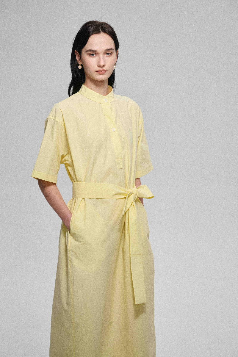 Robe simple texturée en coton coupe ample