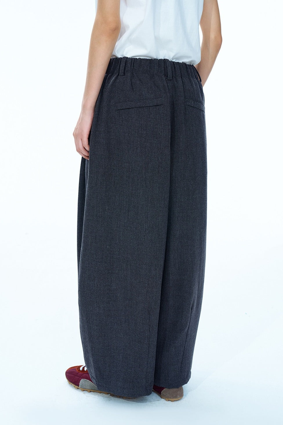 Relaxed fit banana shape cropped casual pants | 4 color