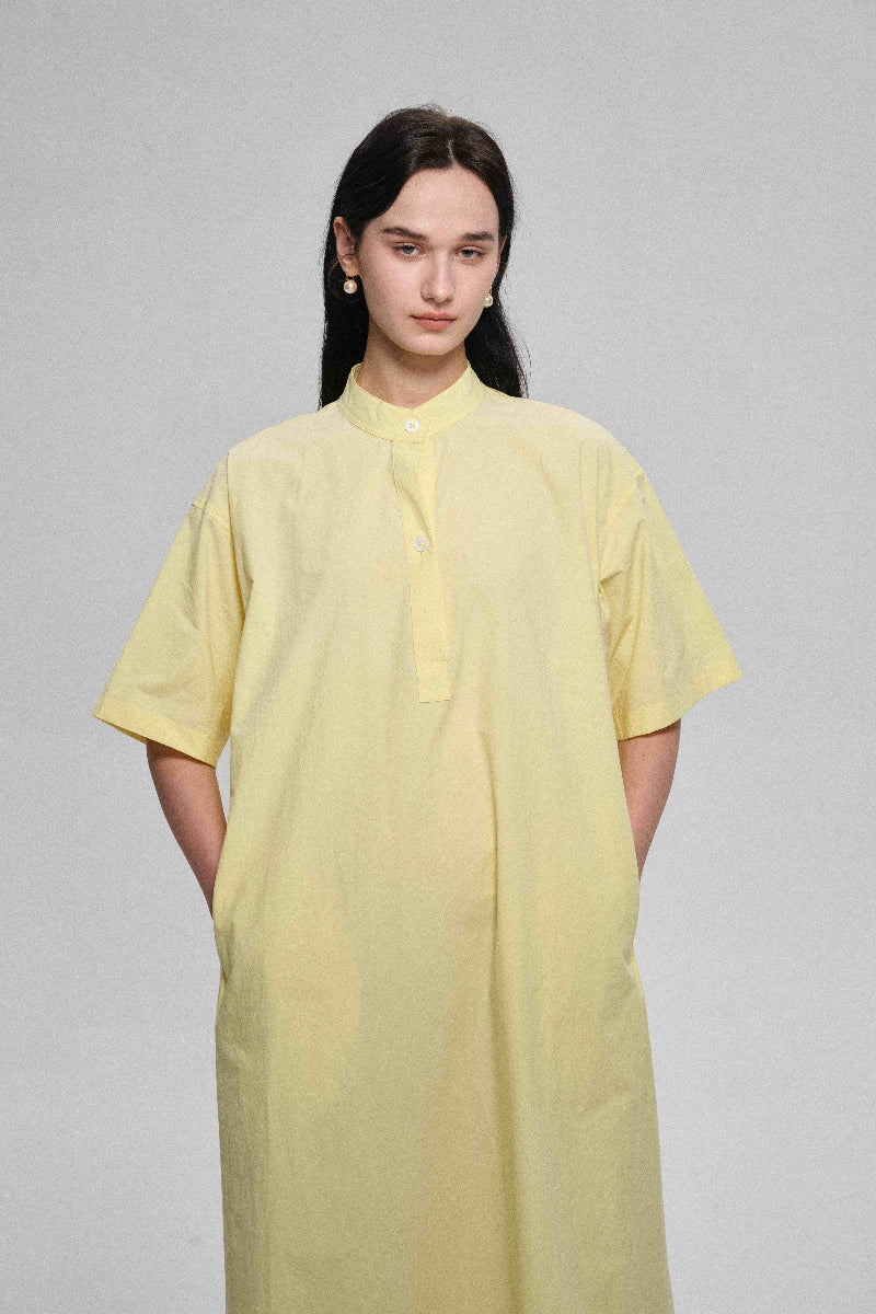 Robe simple texturée en coton coupe ample