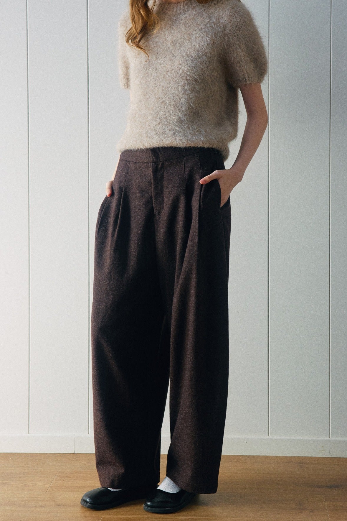 Cotton blend clean-fit silhouetted casual pants | 3 color