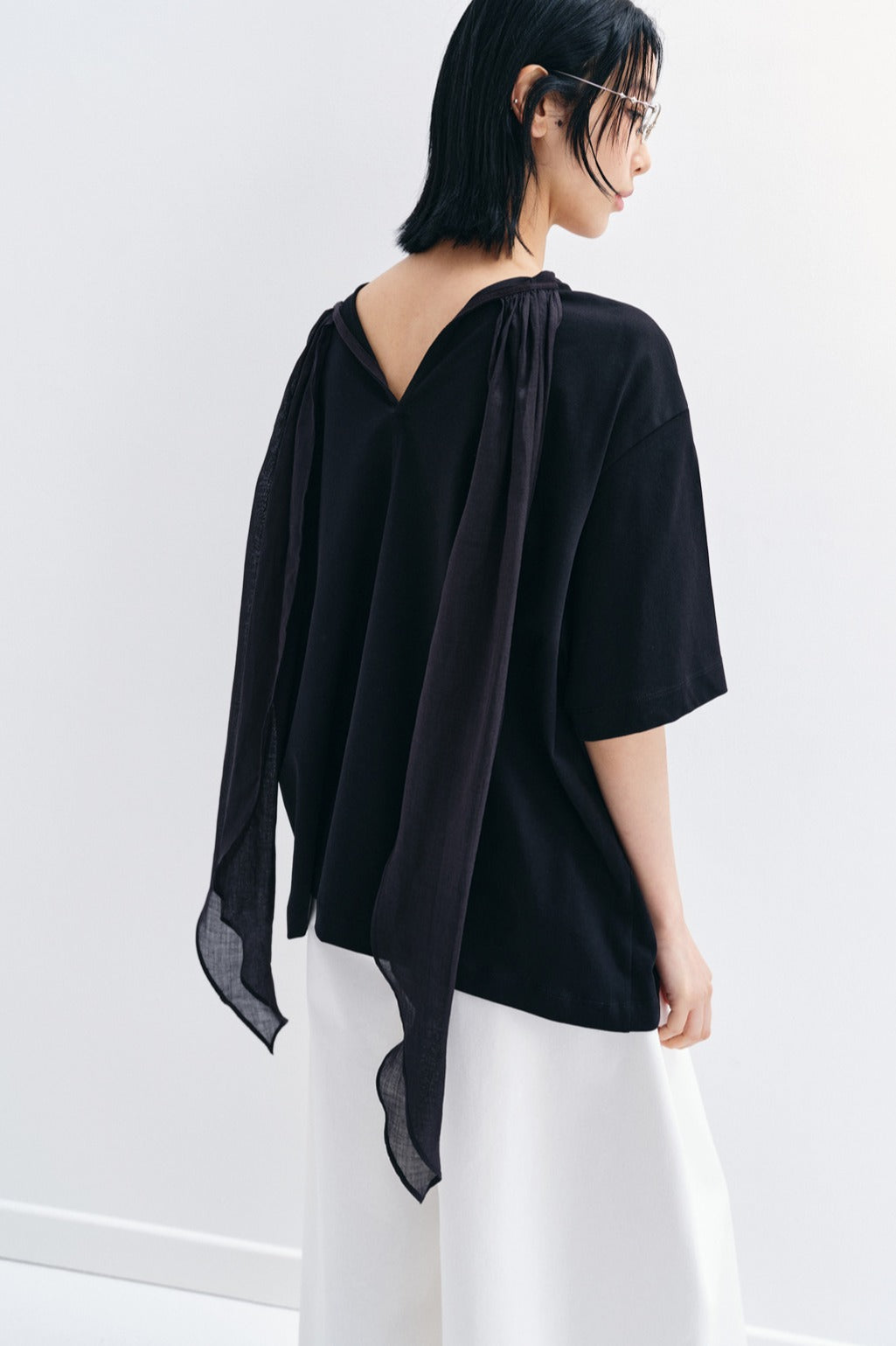 Cotton loose-fit T-shirt with a ramie ribbon | 3 color