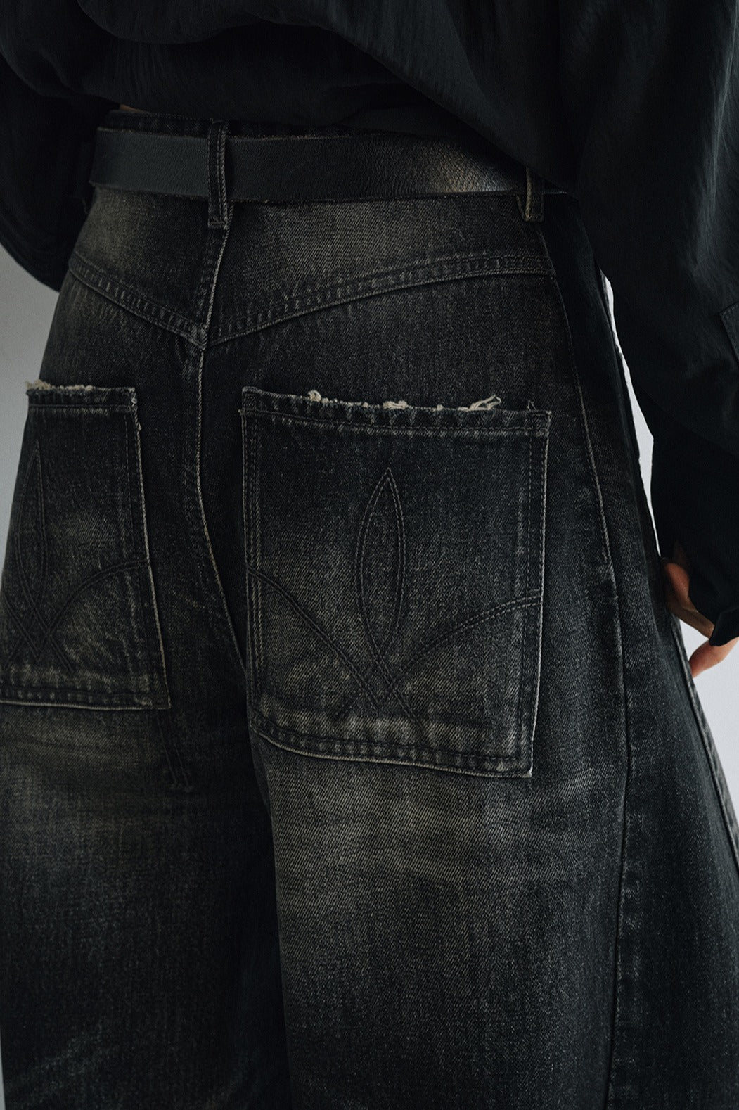 100% cotton vintage wash banana cut jeans | 3 color