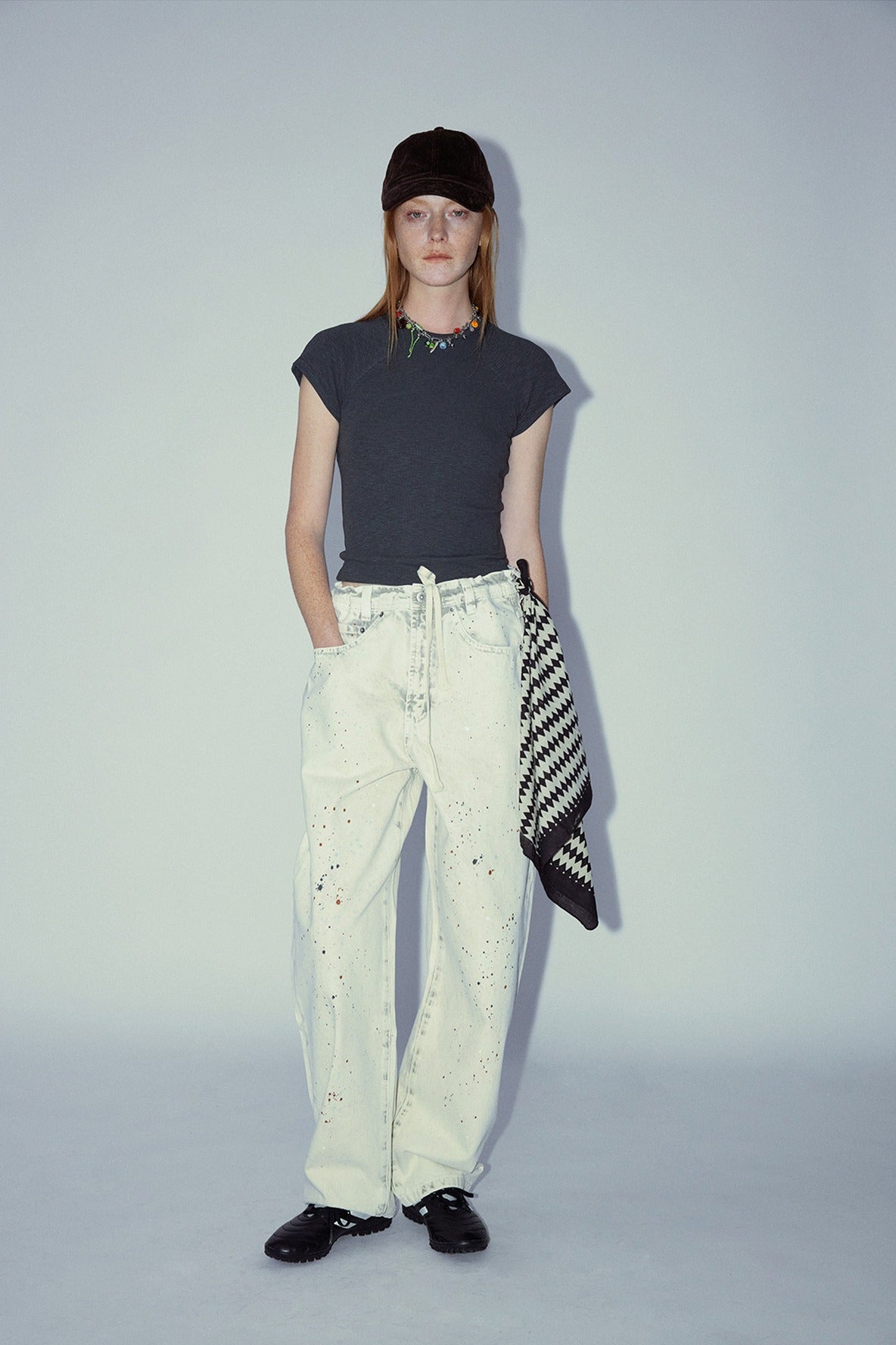 Banana-leg silhouette loose jeans | 2 color