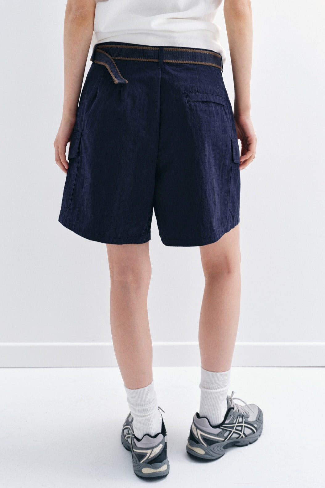 Cotton blend pockets shorts with a belt | 3 color