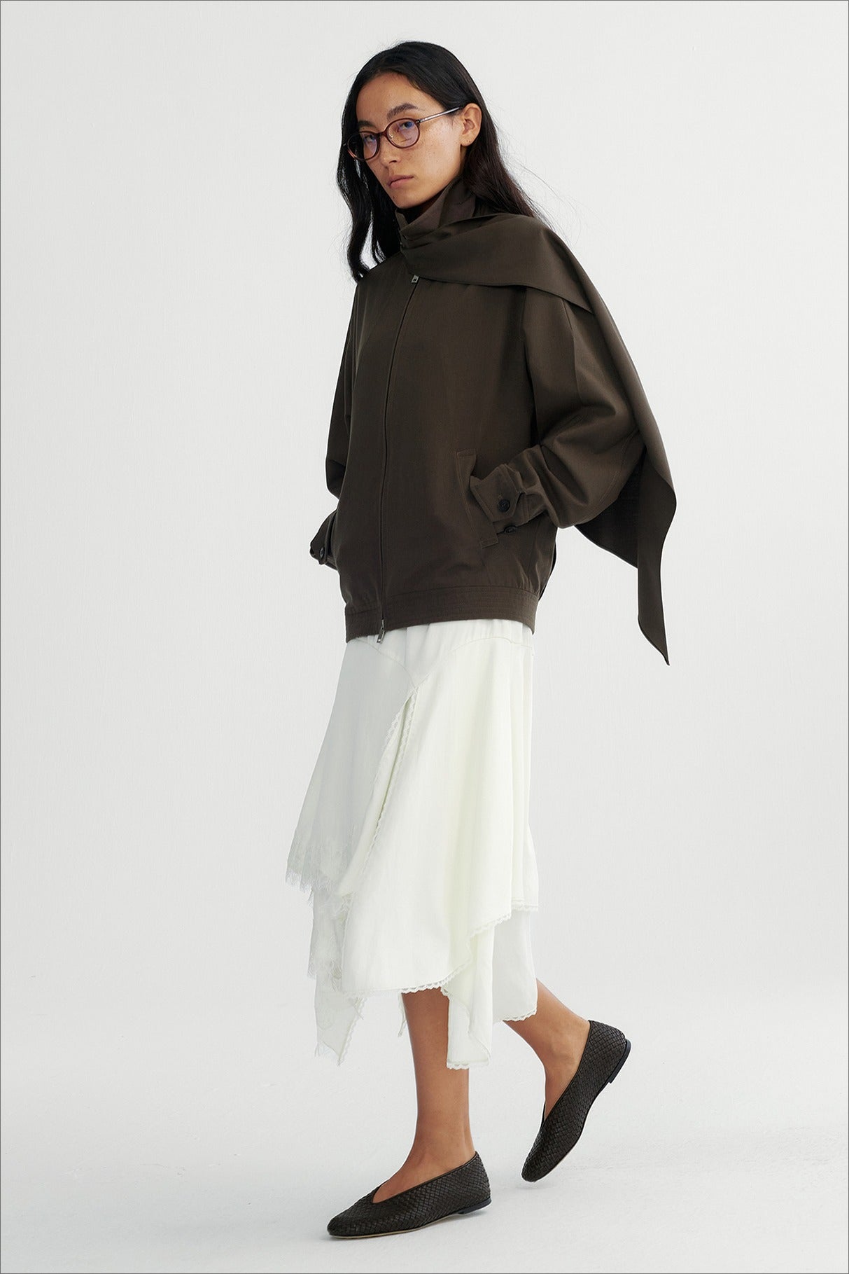 Wool containing detachable scarf chic trench jacket | 2 color