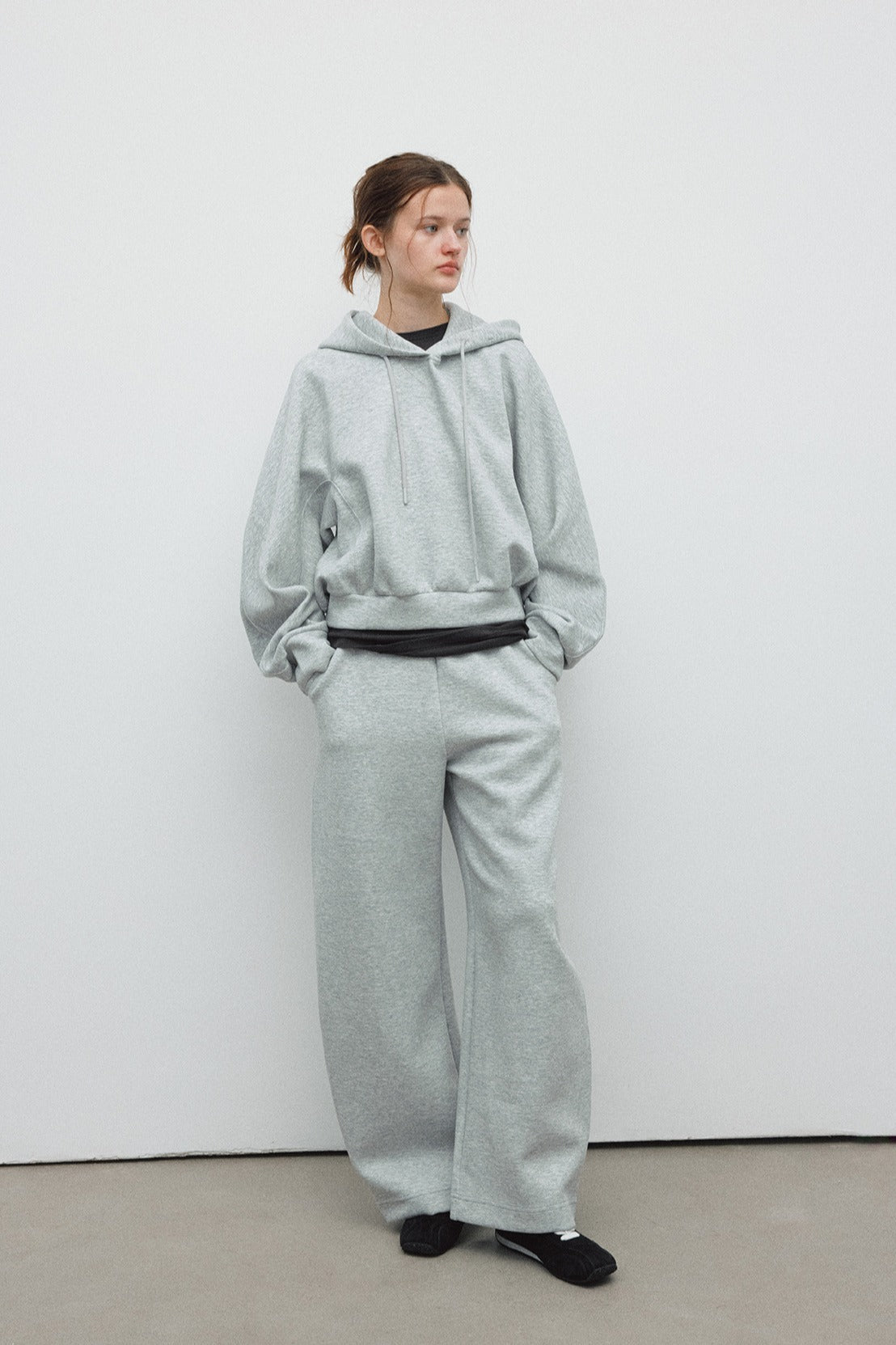 Cotton blend cocoon silhouette jogger | 4 color