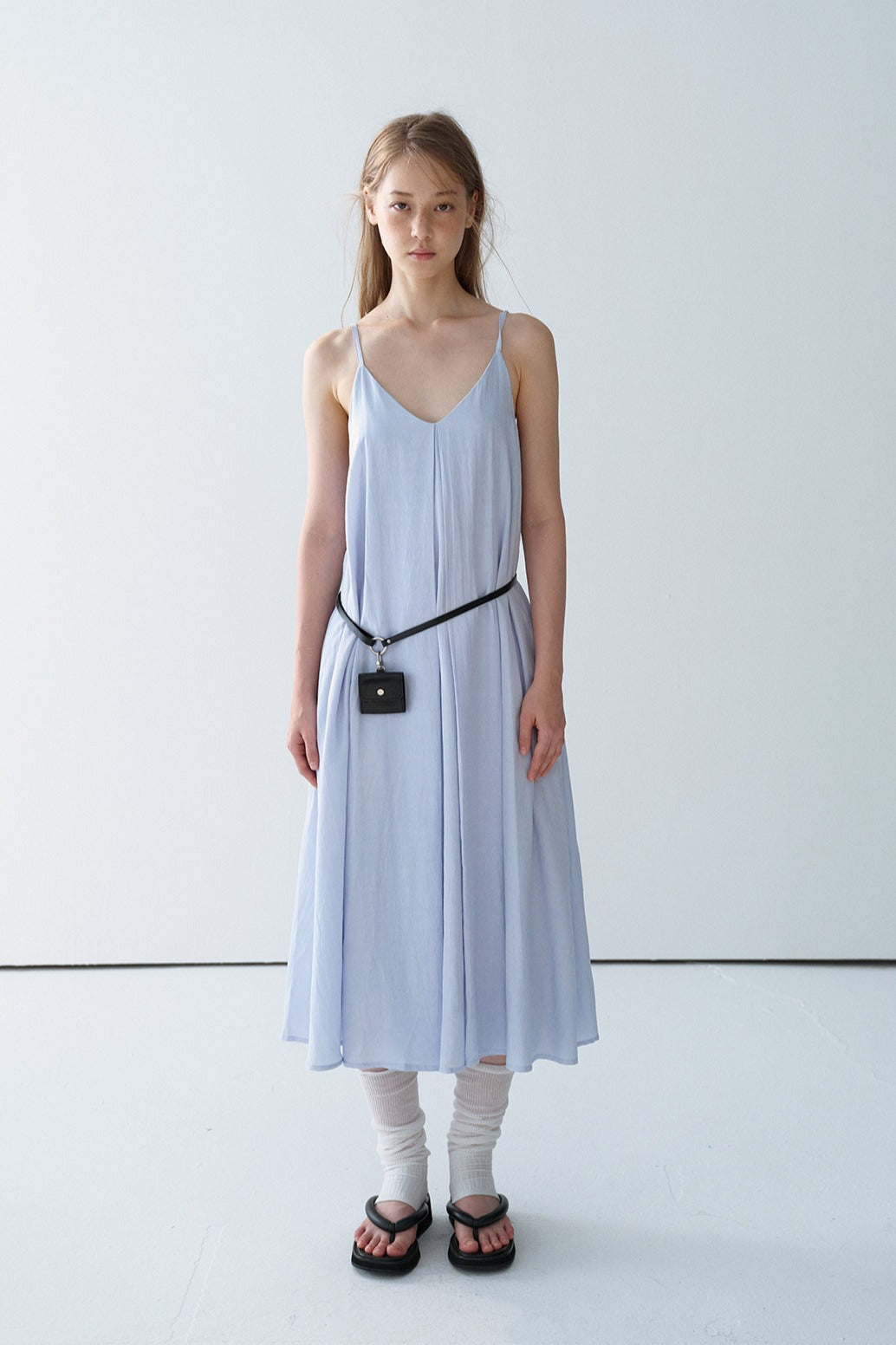 Lyocell blend linen V-neck loose fit strap dress | 3 color
