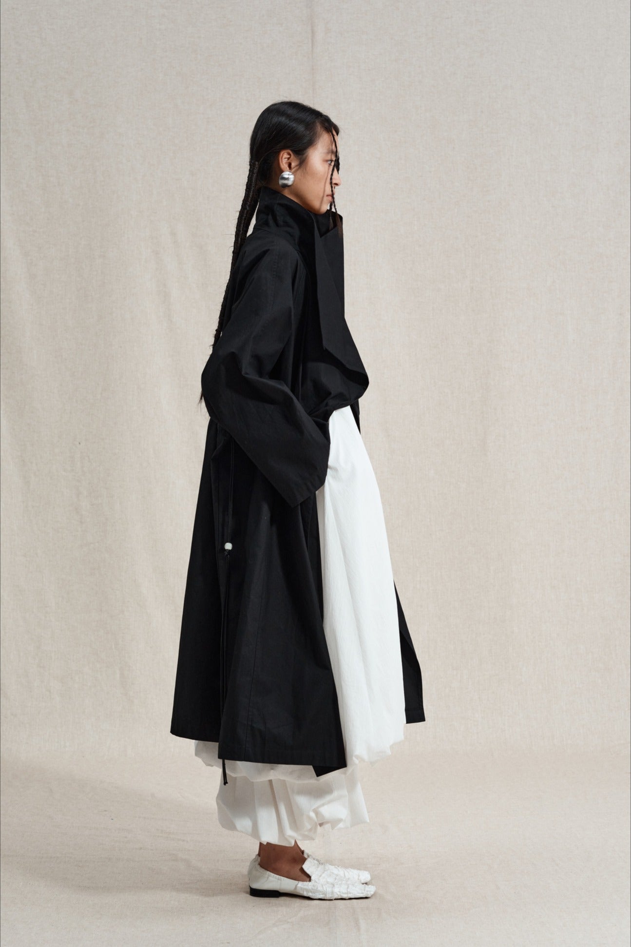 100 cotton structured silhouette trench coat | 2 color
