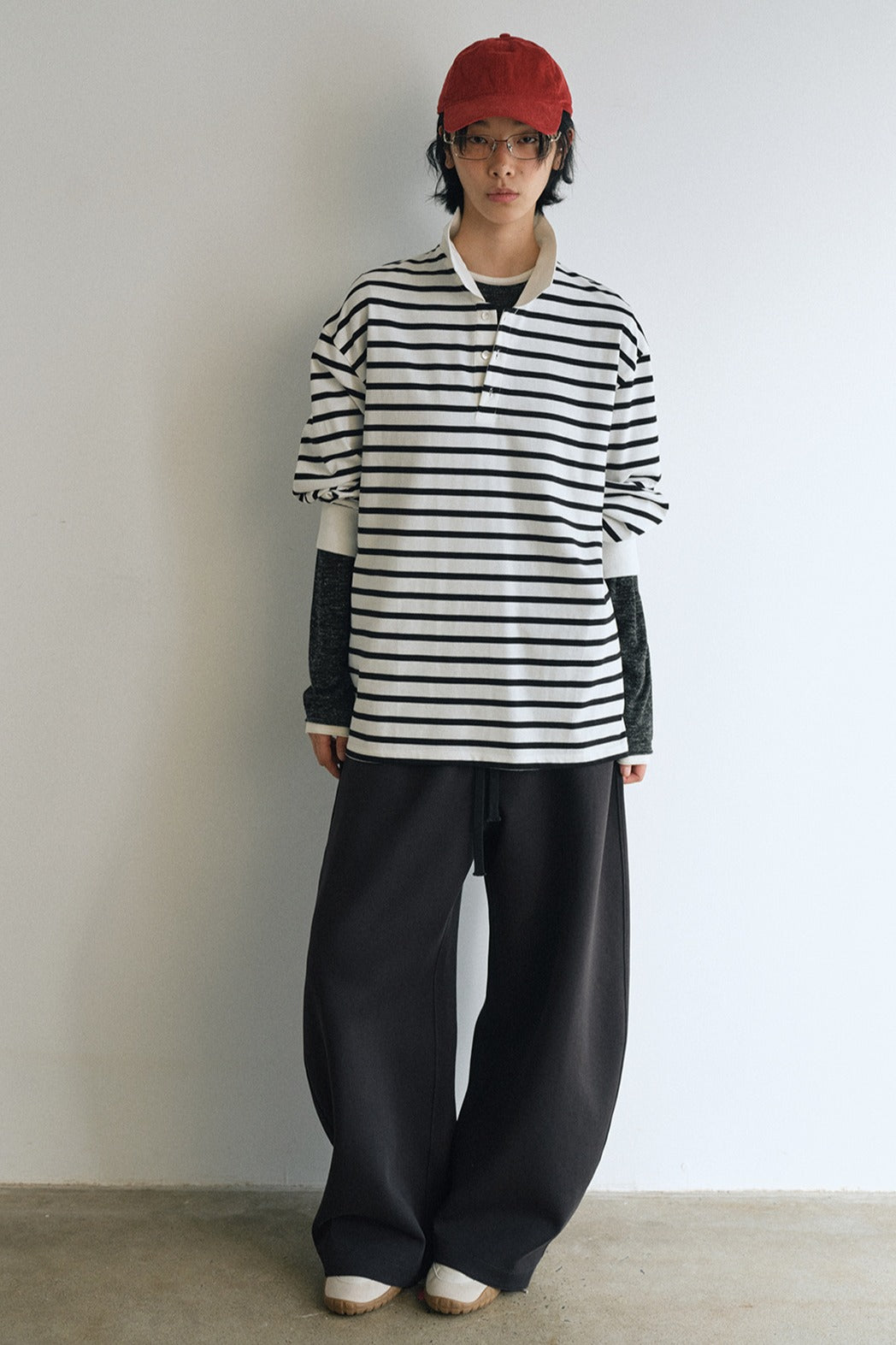 Cotton blend airy fabric banana-shape sweatpants | 3 color