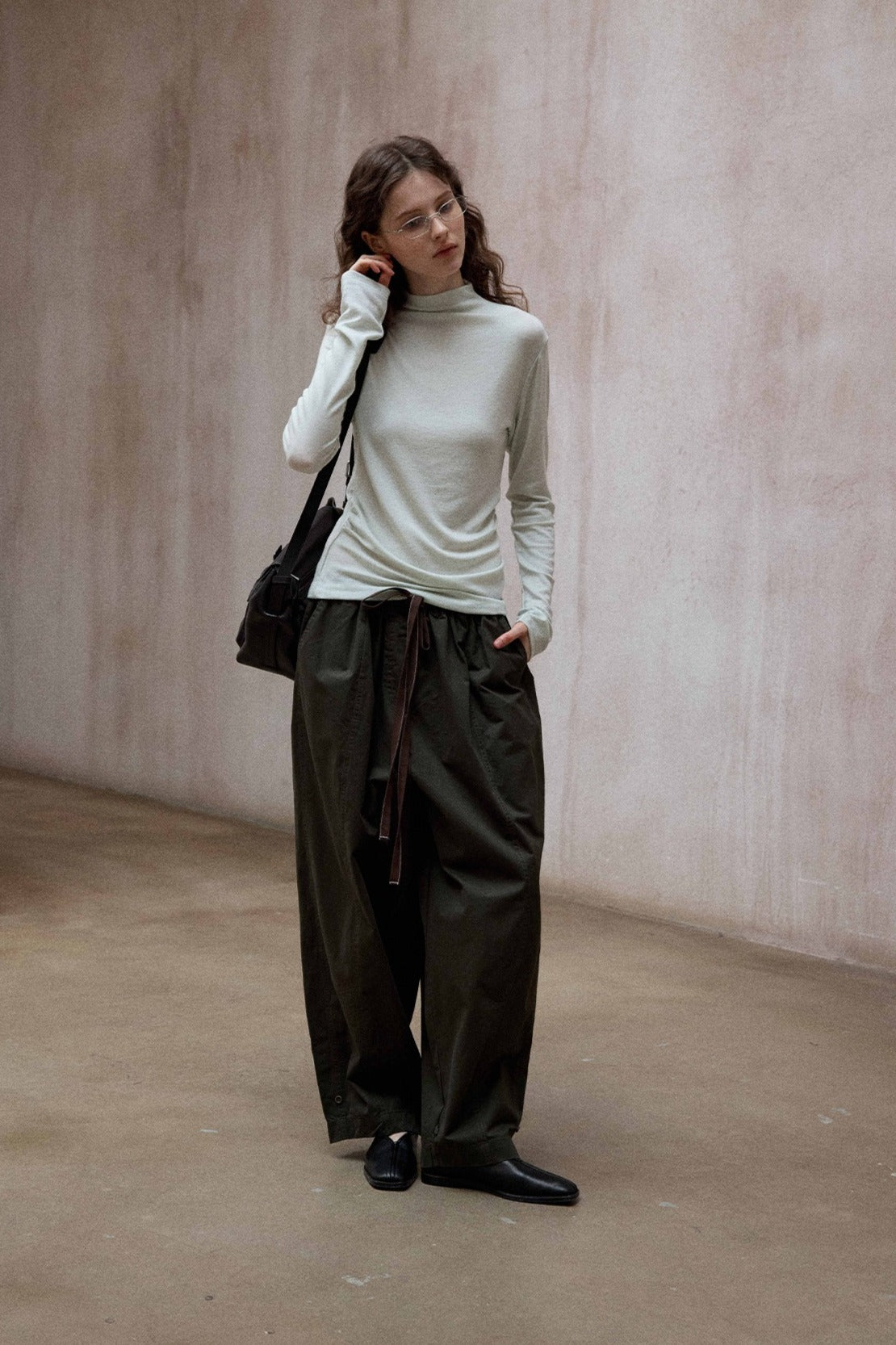 Wool containing soft and elastic waisted top | 7 color