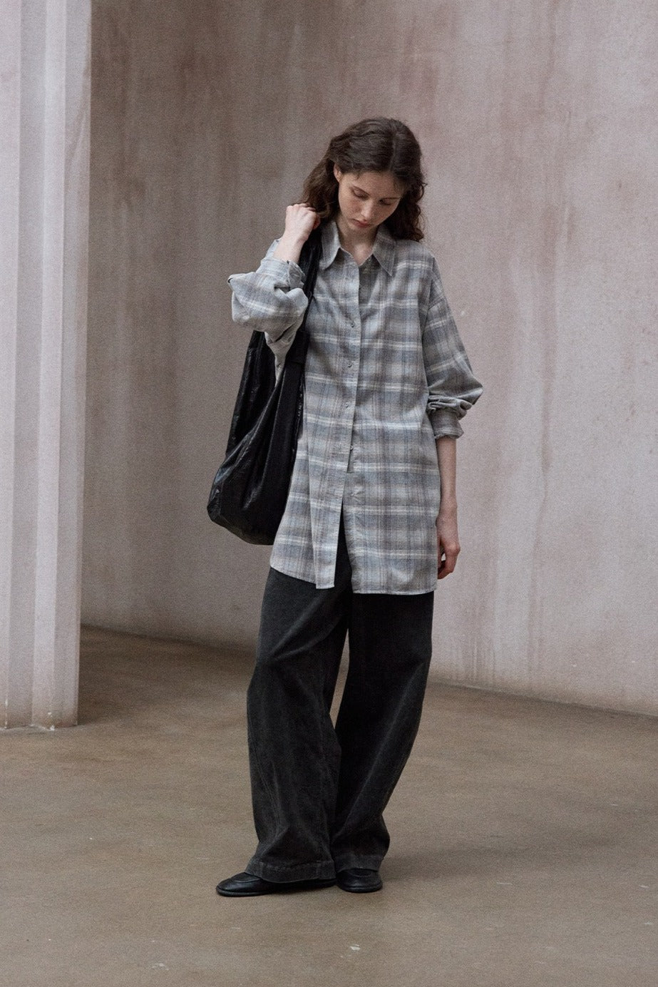 100% cotton oversized-fit corduroy shirt
