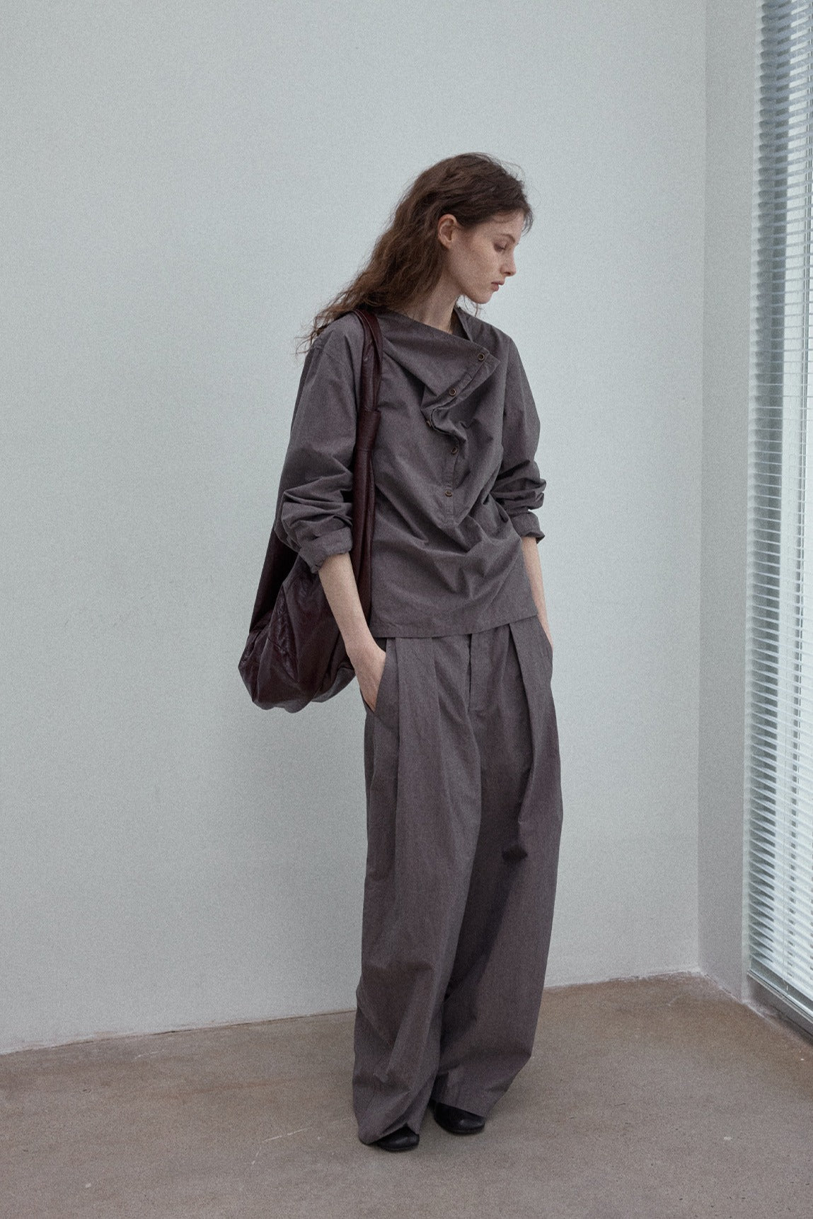 100% cotton cocoon shape pleats casual pants | 3 color