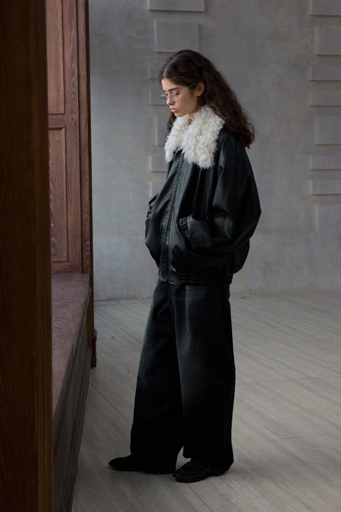 Cozy and chic detachable collar wool-filled PU jacket | 2 color