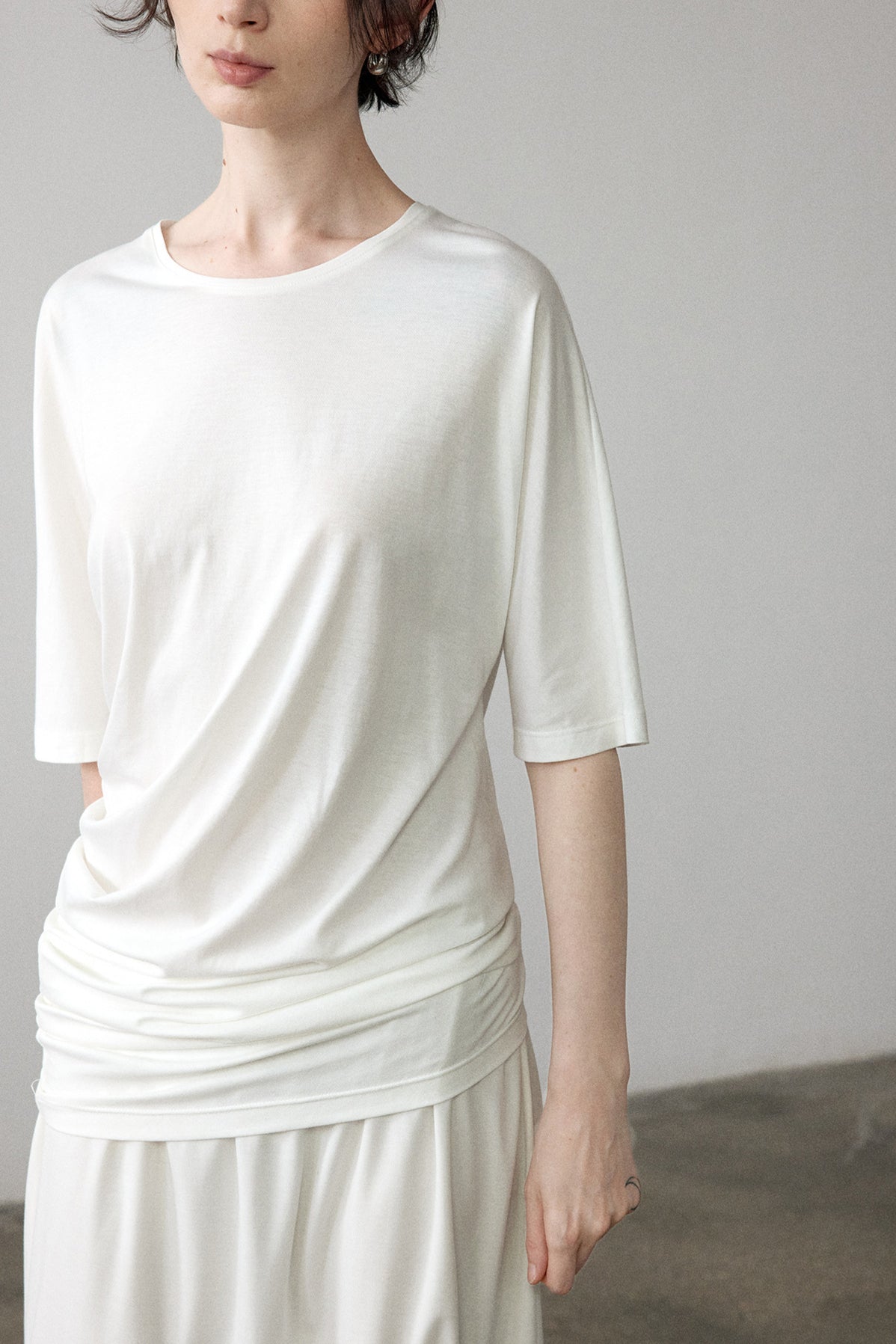 Cotton blend soft irregular hem T-shirt | 4 color