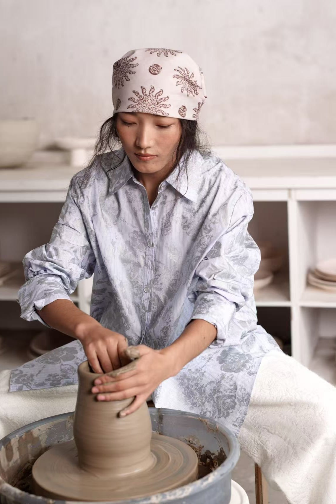 100% cotton silver-color-rose stripes shirt