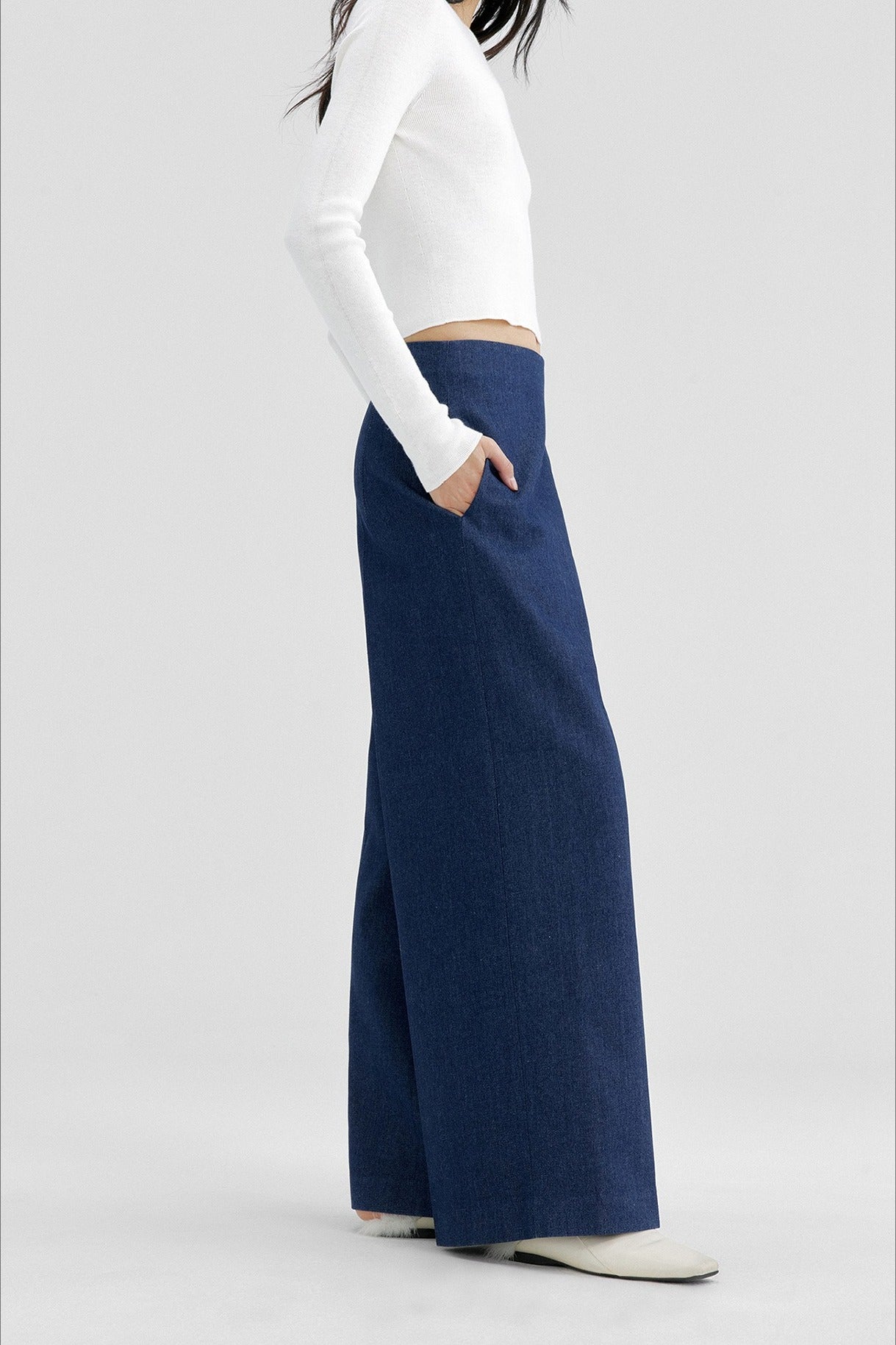 Cotton blend minimalist wide-leg jeans