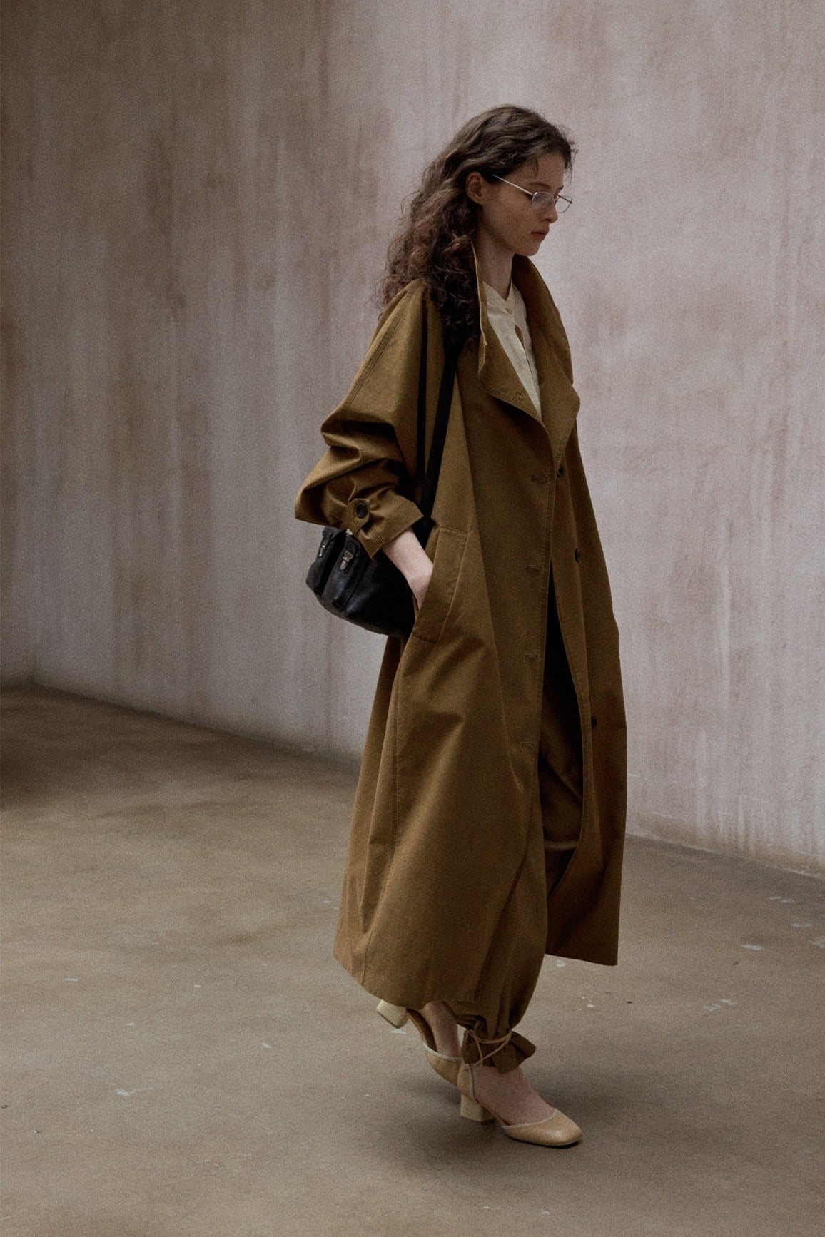 Cotton relaxed-fit batwing sleeves trench coat | 2 color