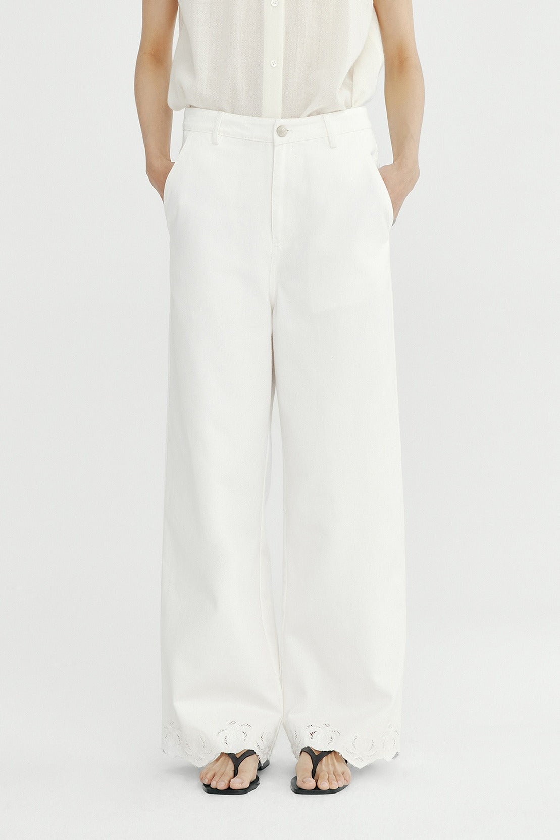 Cotton straight-leg scalloped cutouts hem jeans