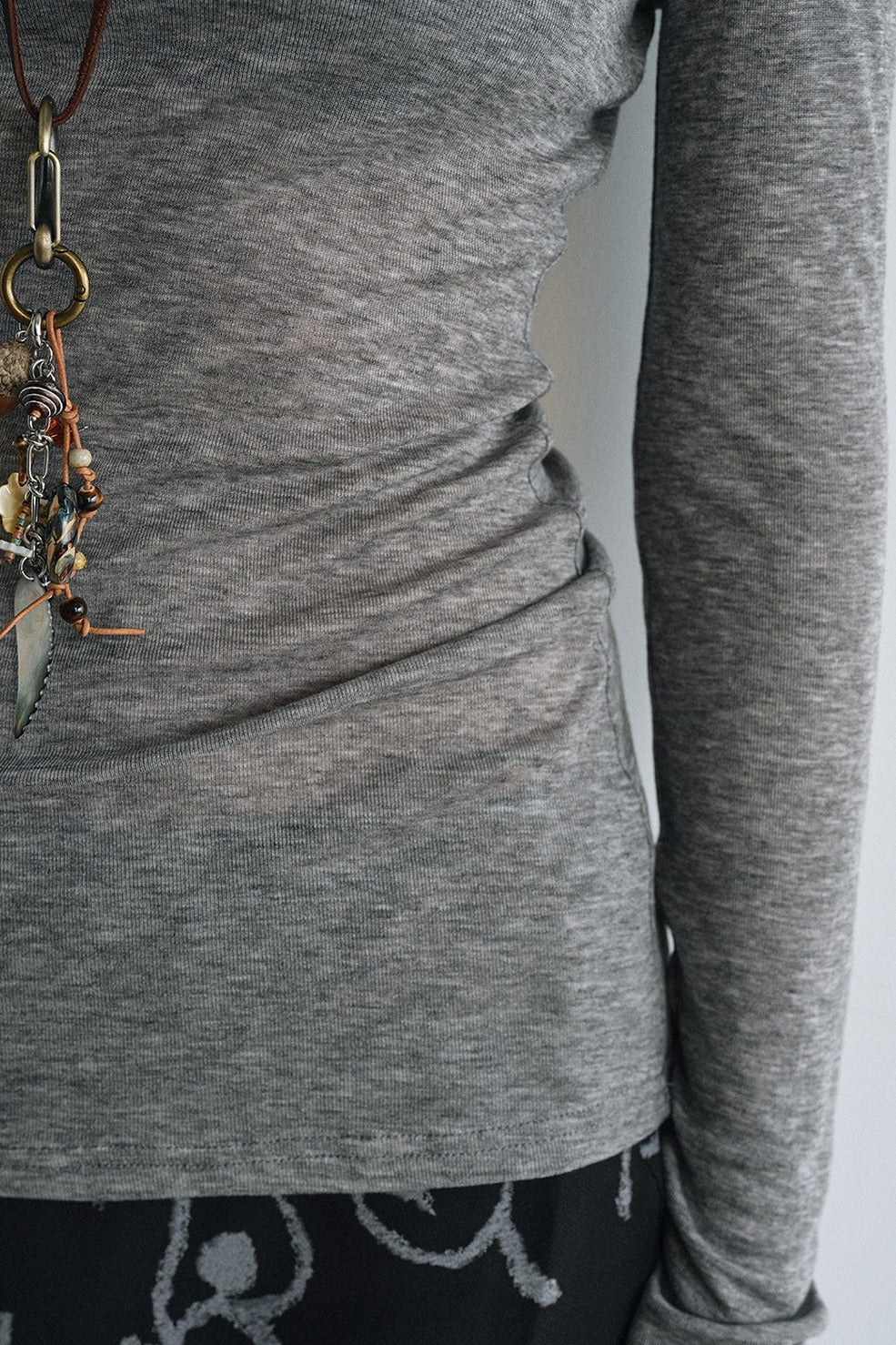 Wool containing lightweight soft high-neck knit top | 6 color