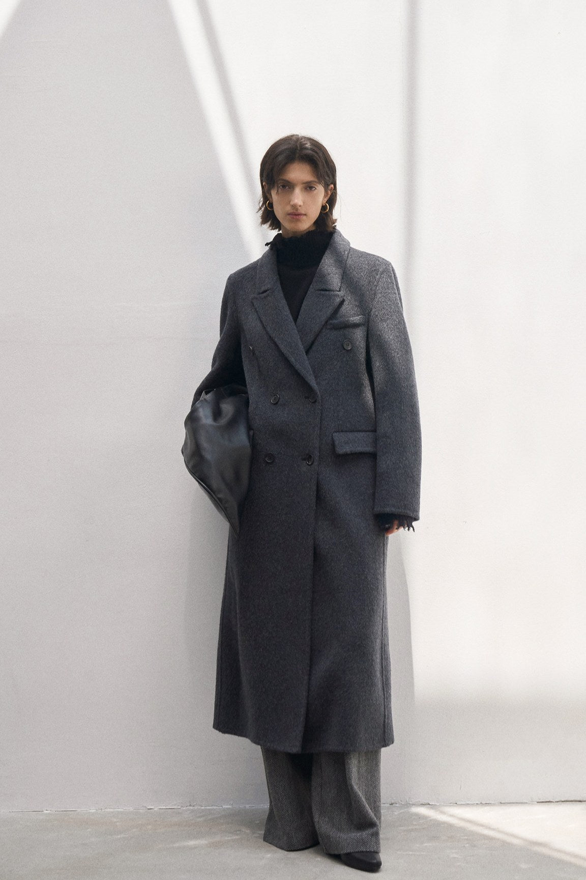 100% wool straight waisted silhouette versatile coat | 4 color