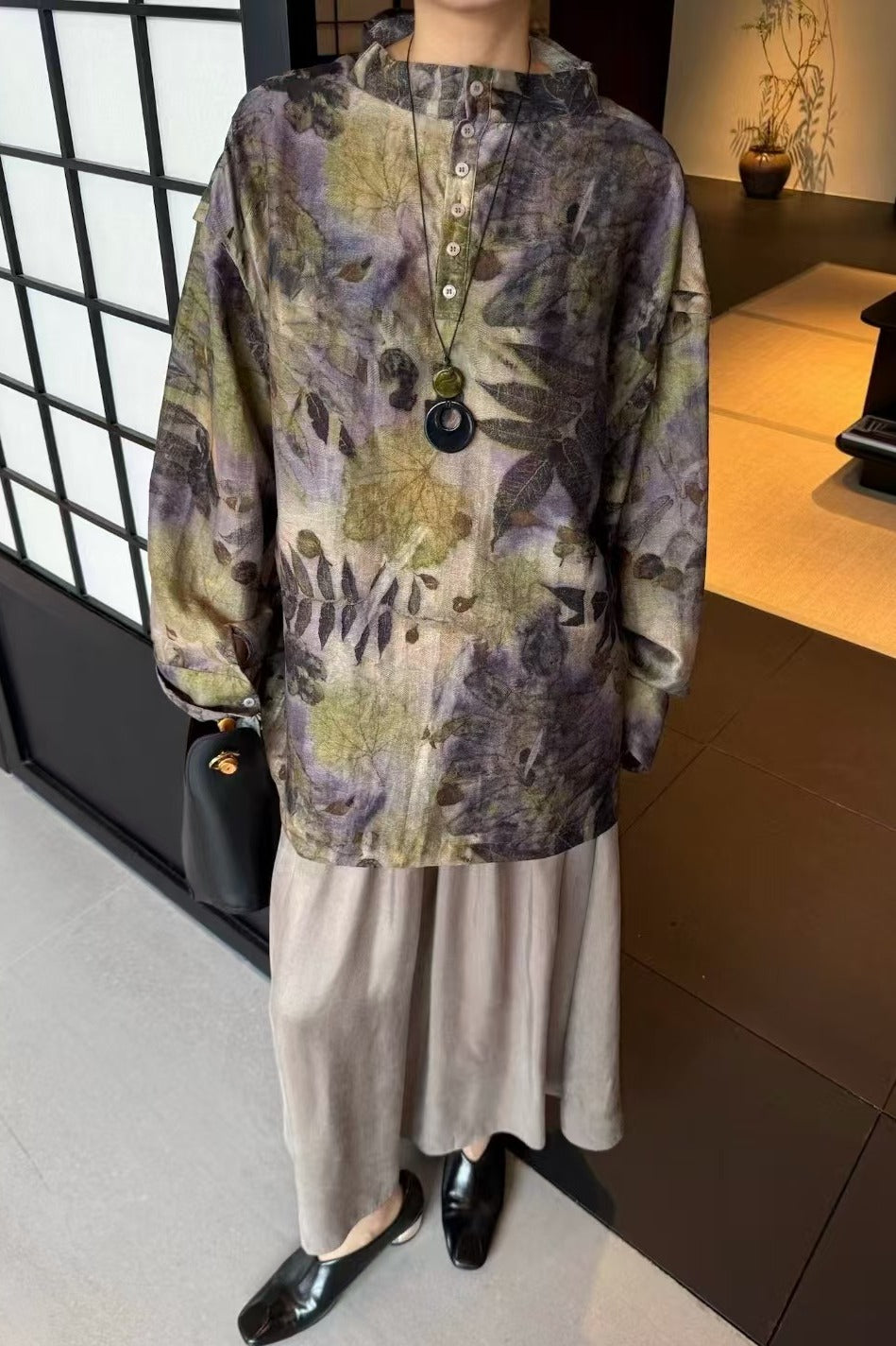 Lyocell blend romantic leaf print shirt | 2 color
